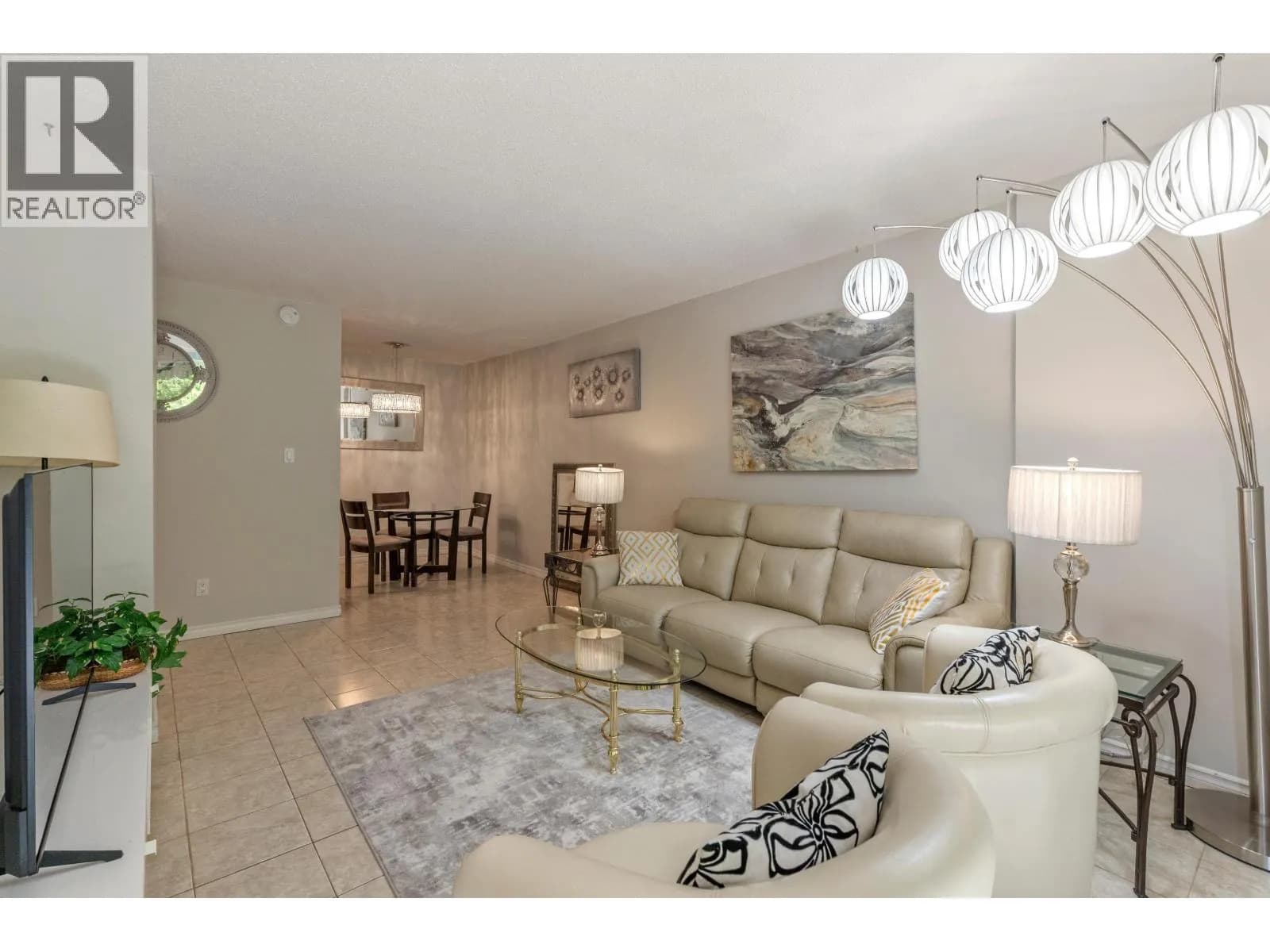 #103 2040 CORNWALL AVENUE, Vancouver, BC photo 2