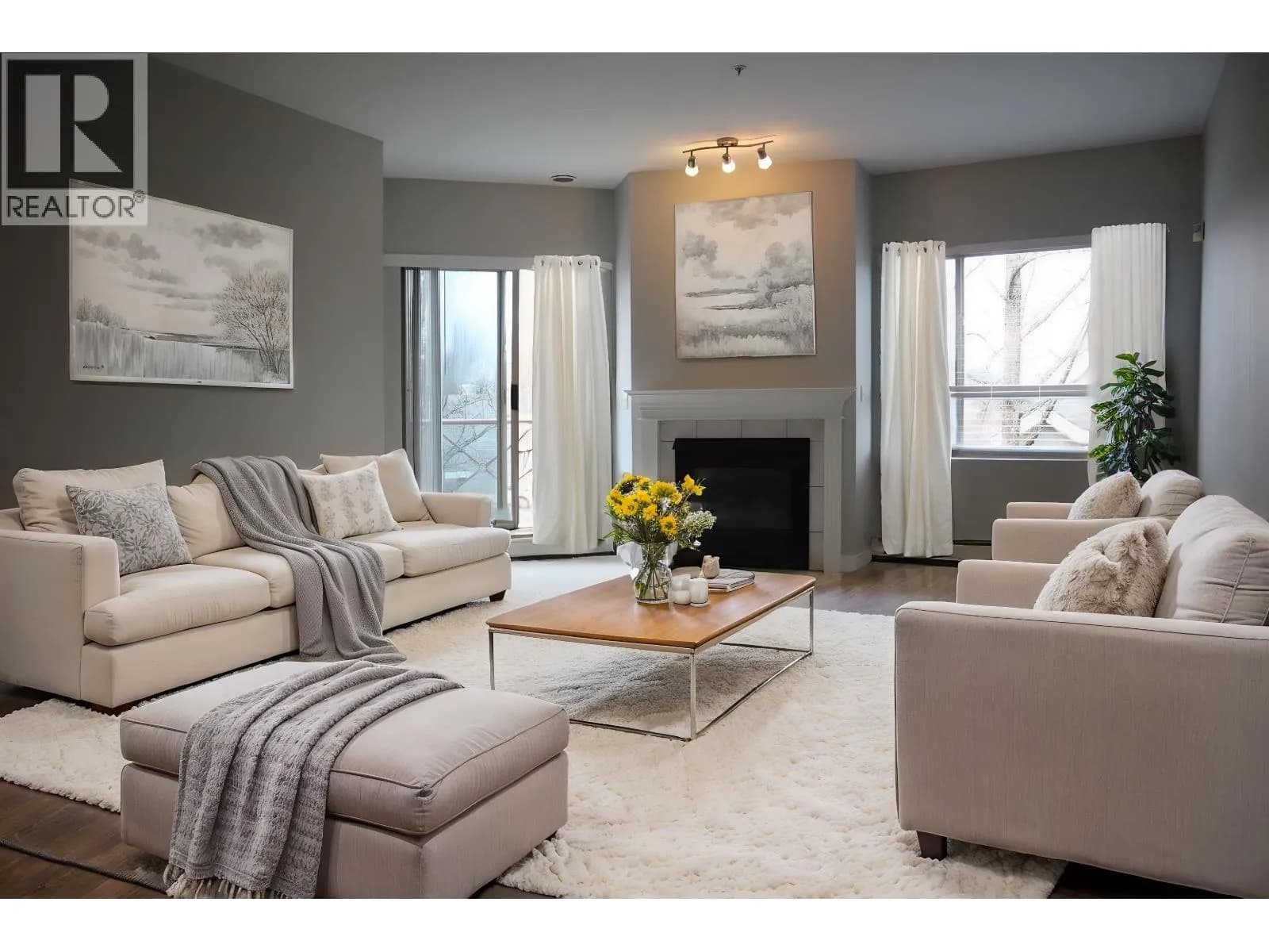 2109 ROWLAND STREET, Port Coquitlam