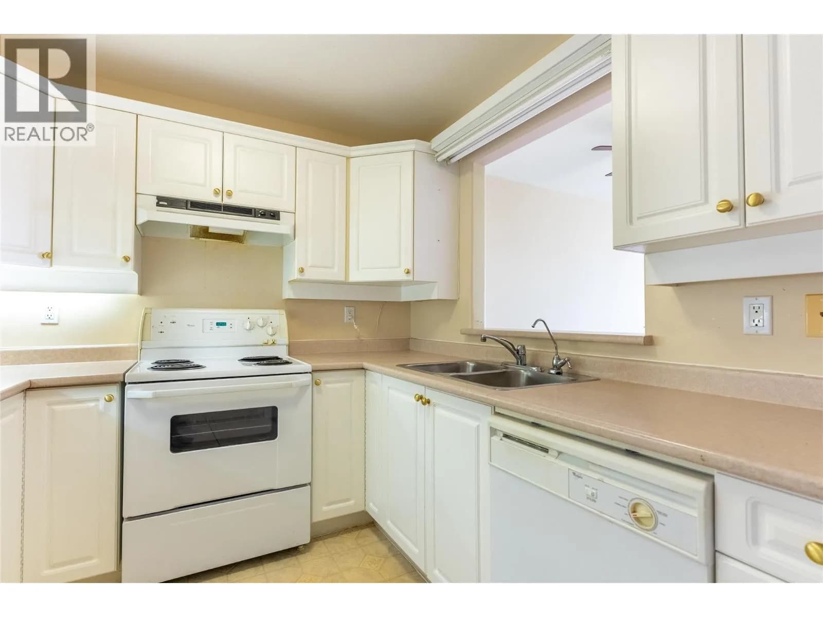 #311 120 VERNON Avenue, Kamloops, BC photo 4
