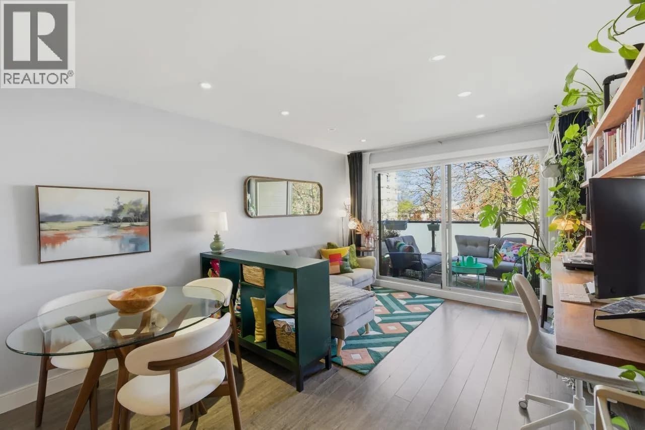 1864 FRANCES STREET, Vancouver