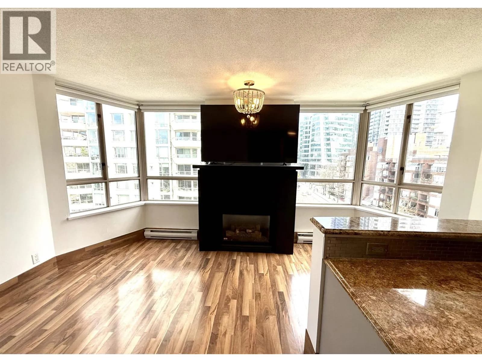 1003 PACIFIC STREET, Vancouver