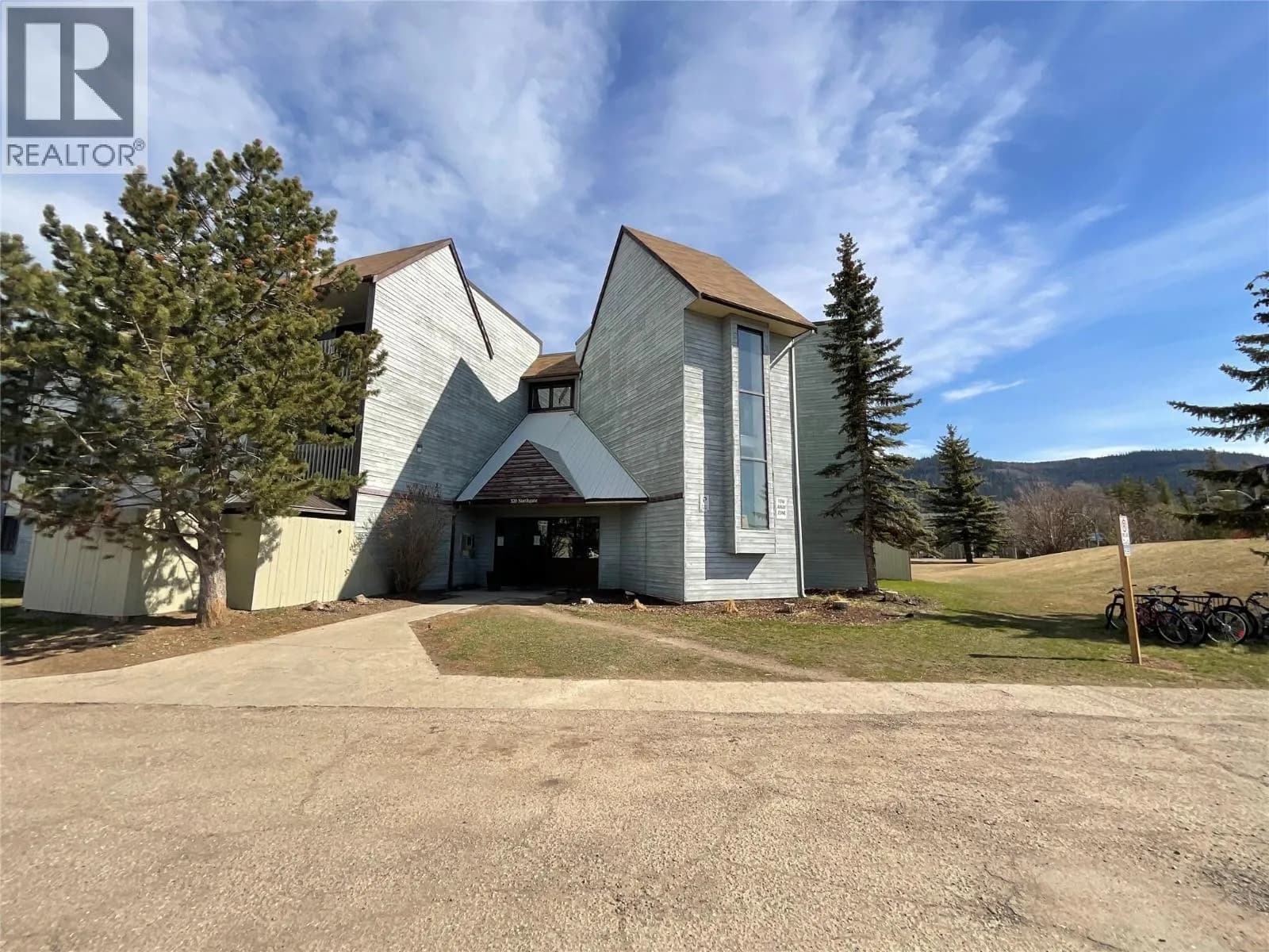 320 Northgate, Tumbler Ridge