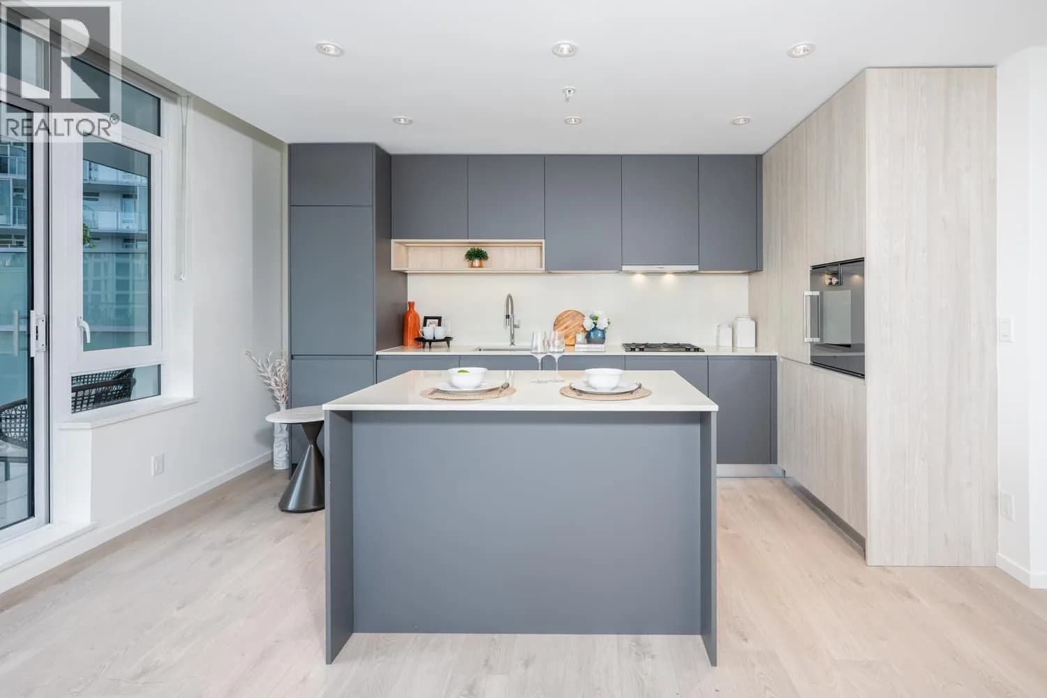 #420 6300 MINORU BOULEVARD, Richmond, BC photo 3