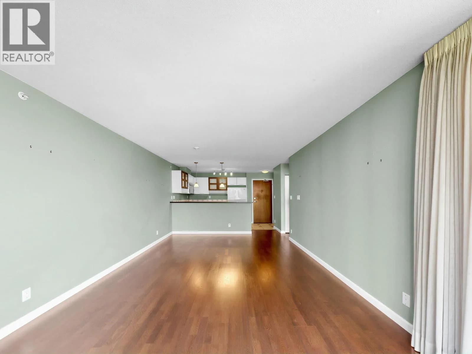 #824 7831 WESTMINSTER HIGHWAY, Richmond, BC photo 3