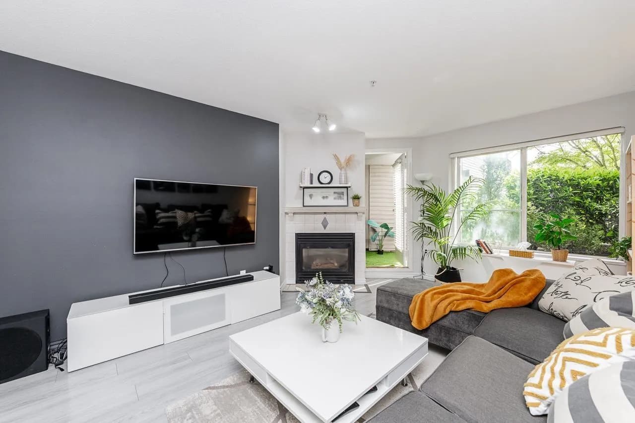 #101 5765 GLOVER ROAD, Langley, BC photo 2