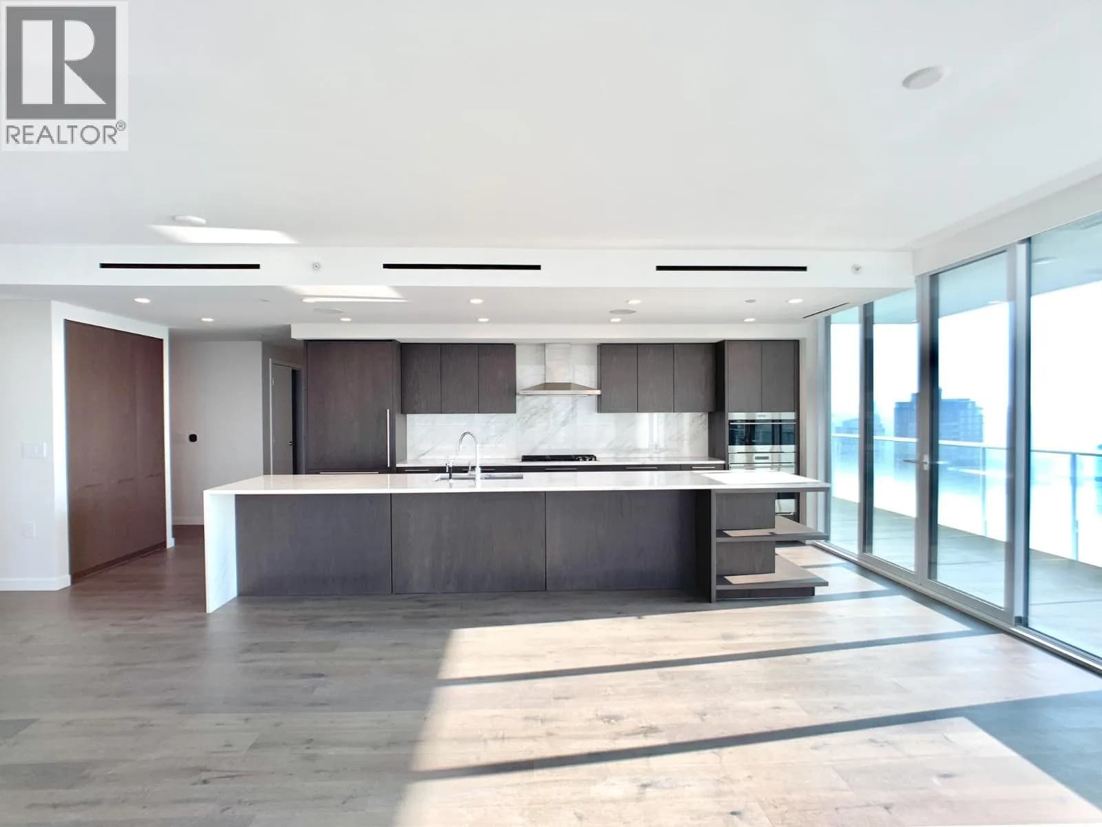 #2504 1335 HOWE STREET, Vancouver, BC photo 3