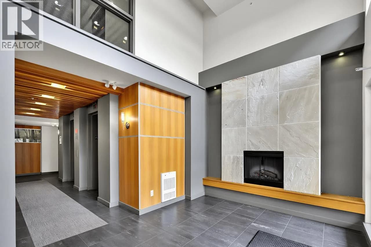#403 9339 UNIVERSITY CRESCENT, Burnaby, BC photo 4