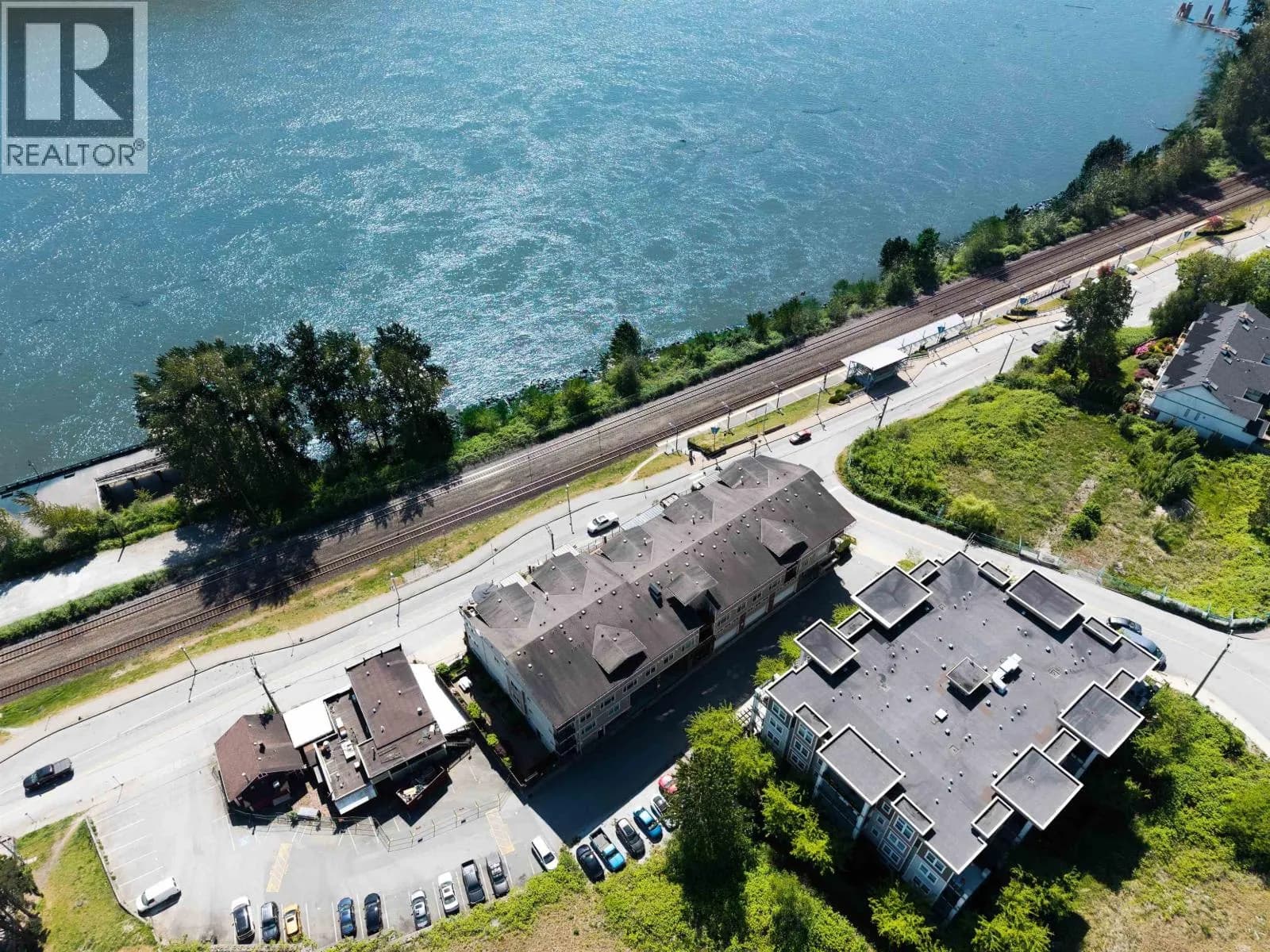 #311 22327 RIVER ROAD, Maple Ridge, BC photo 3