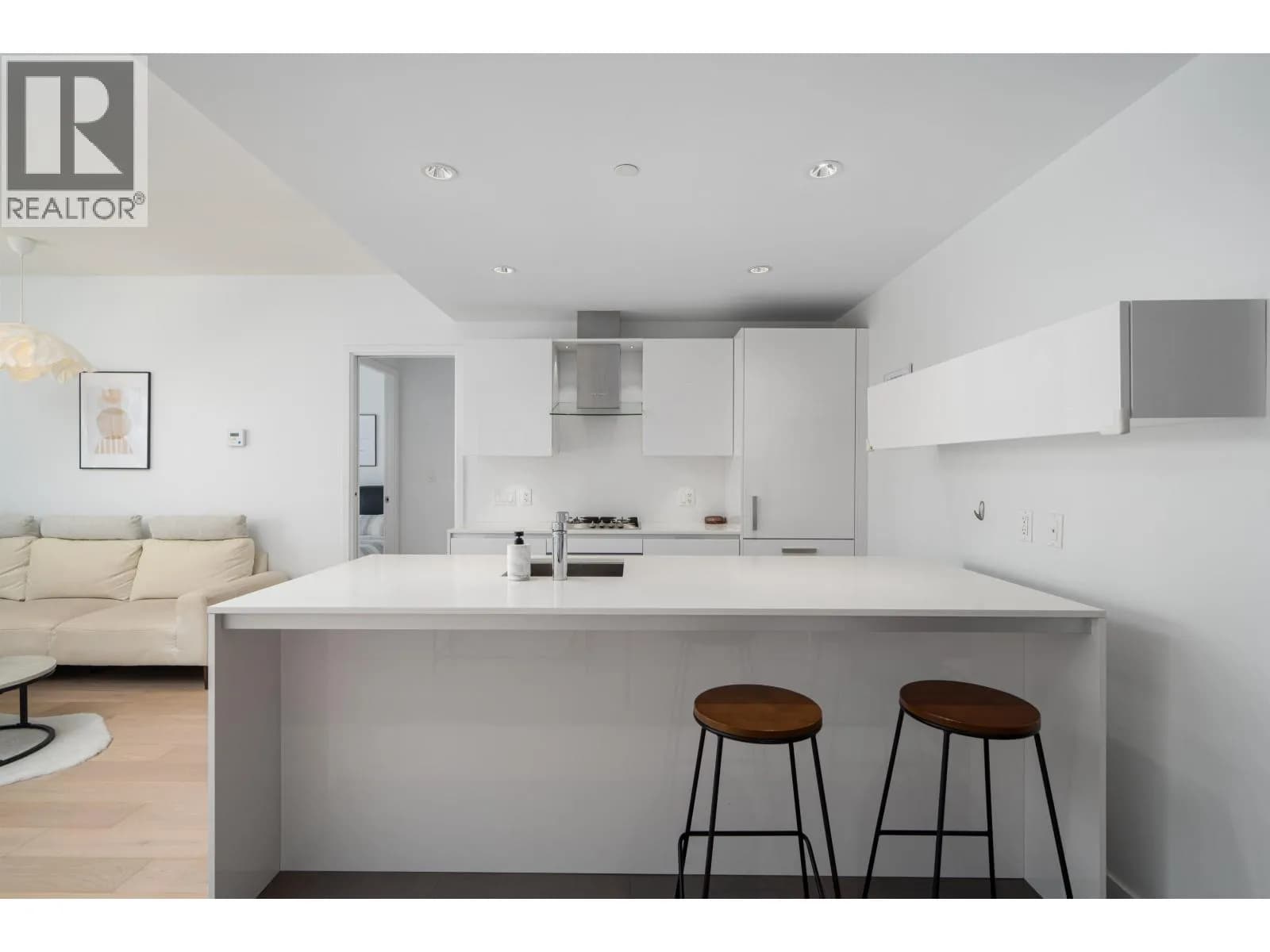 #703 5171 BRIGHOUSE WAY, Richmond, BC photo 4
