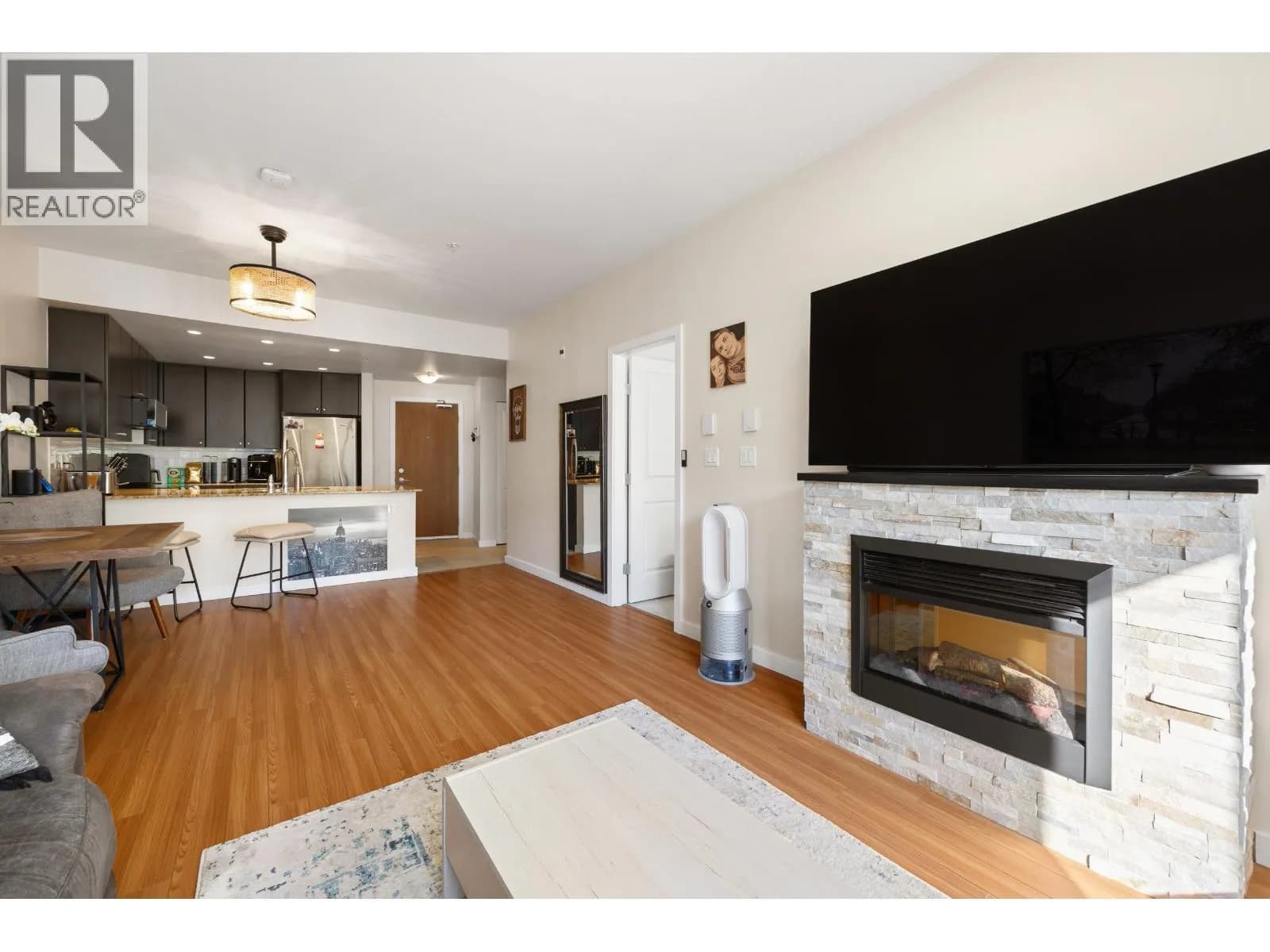 #304 225 FRANCIS WAY, New Westminster, BC photo 3