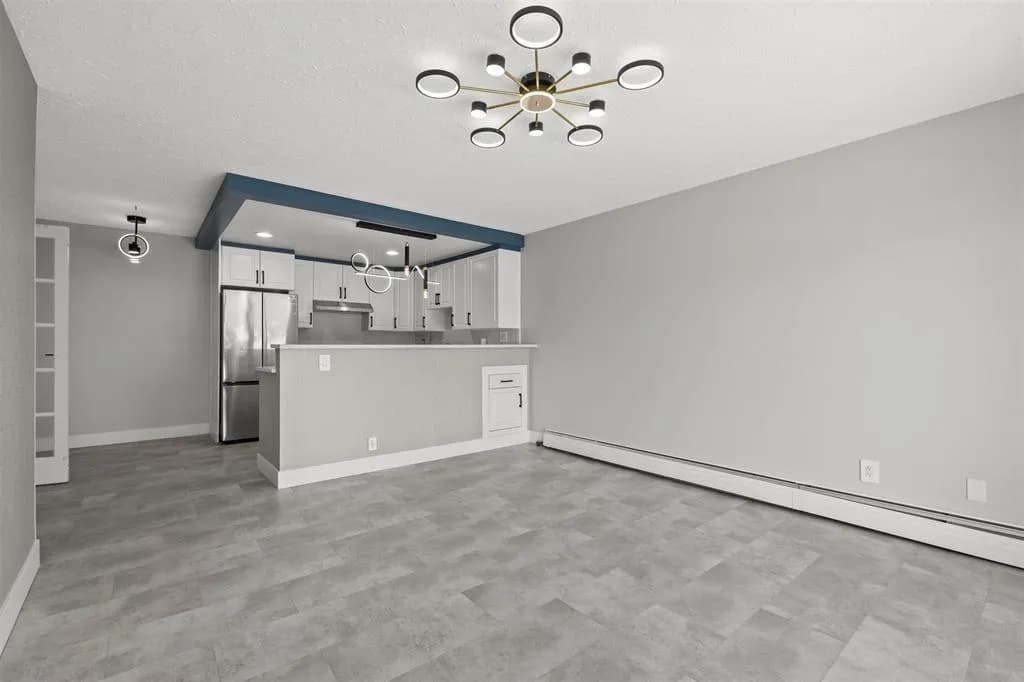 #110 14881 MARINE DRIVE, White Rock, BC photo 5
