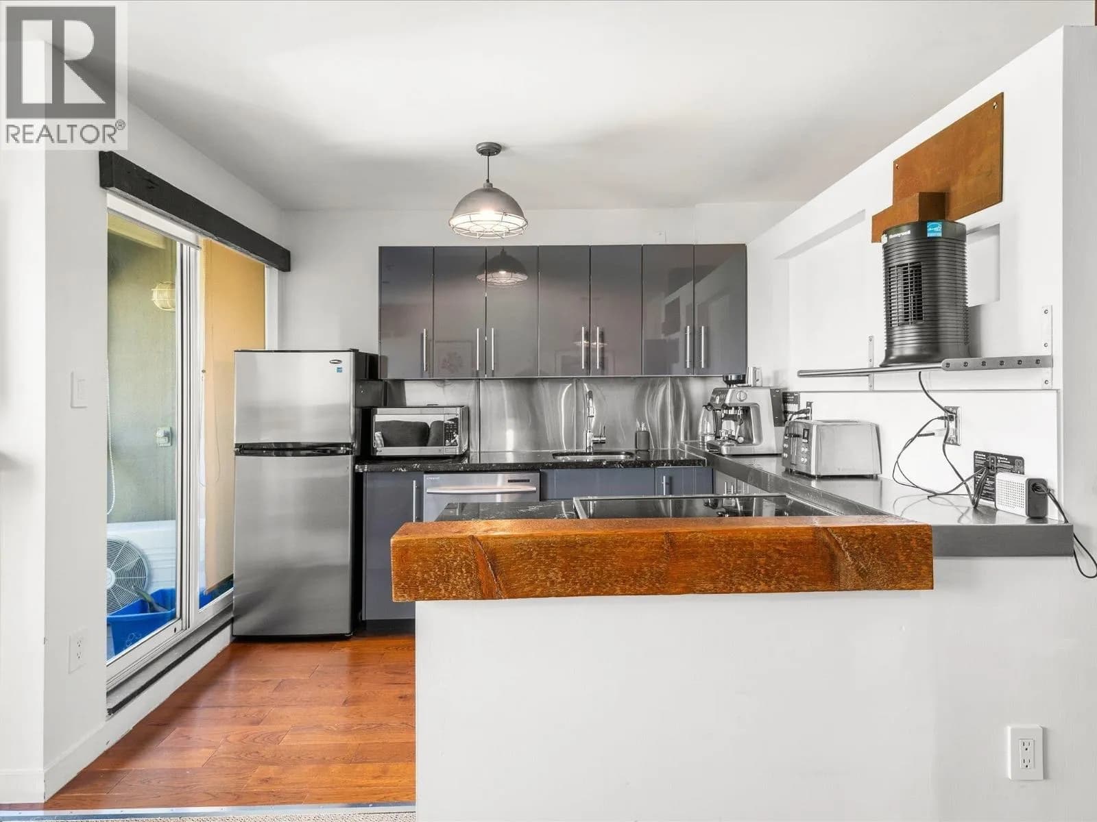 #444 4314 MAIN STREET, Whistler, BC photo 5