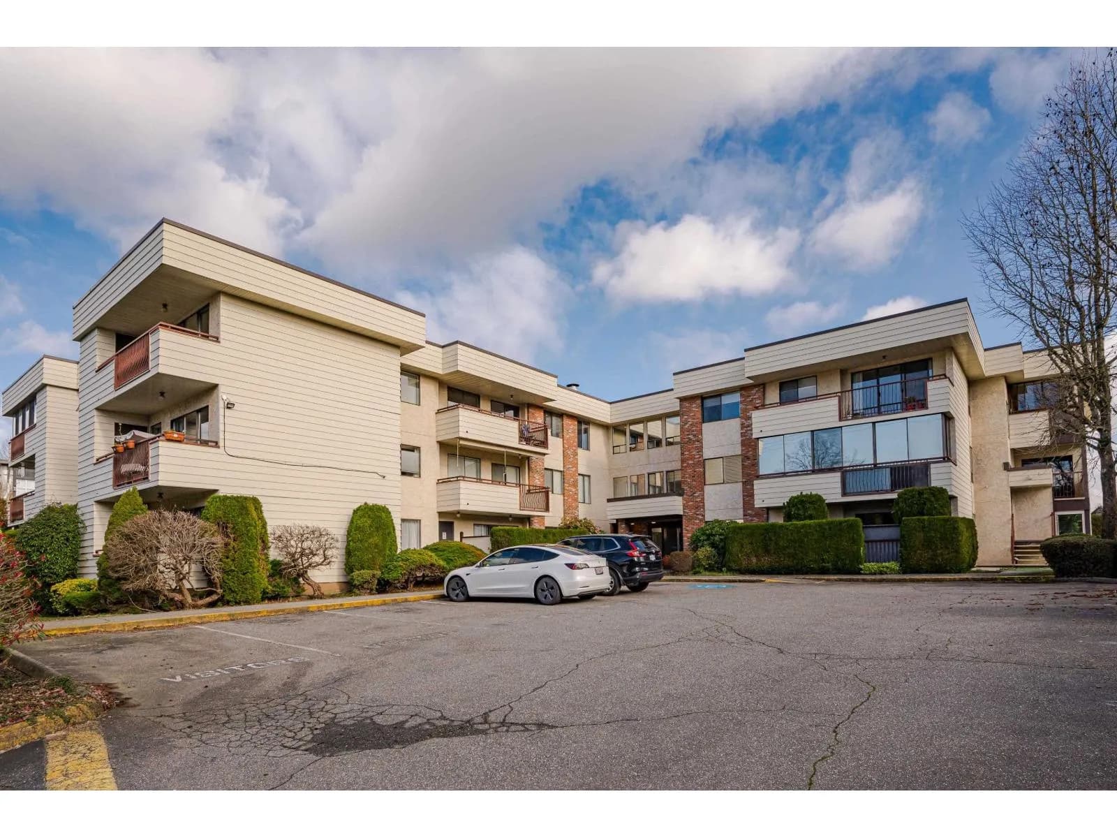 #208 32885 GEORGE FERGUSON WAY, Abbotsford, BC photo 3