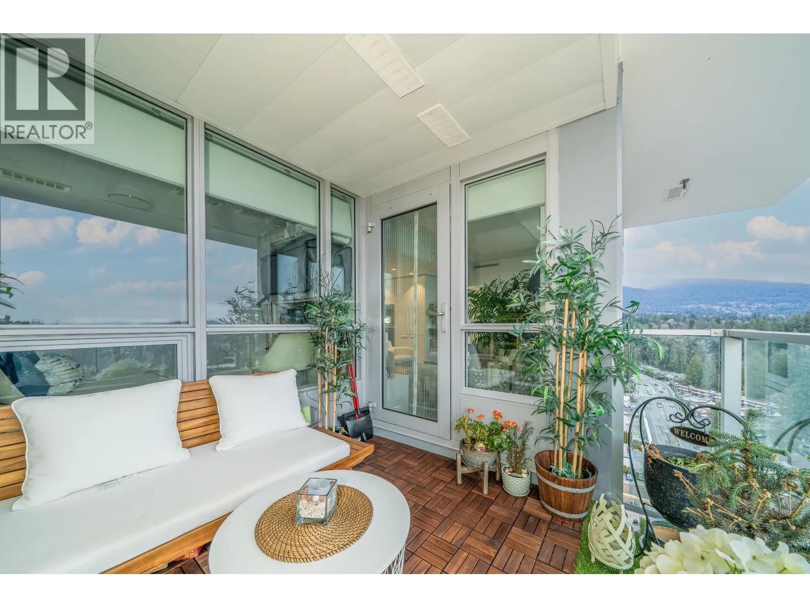 #2102 1632 LIONS GATE LANE, North Vancouver, BC photo 4