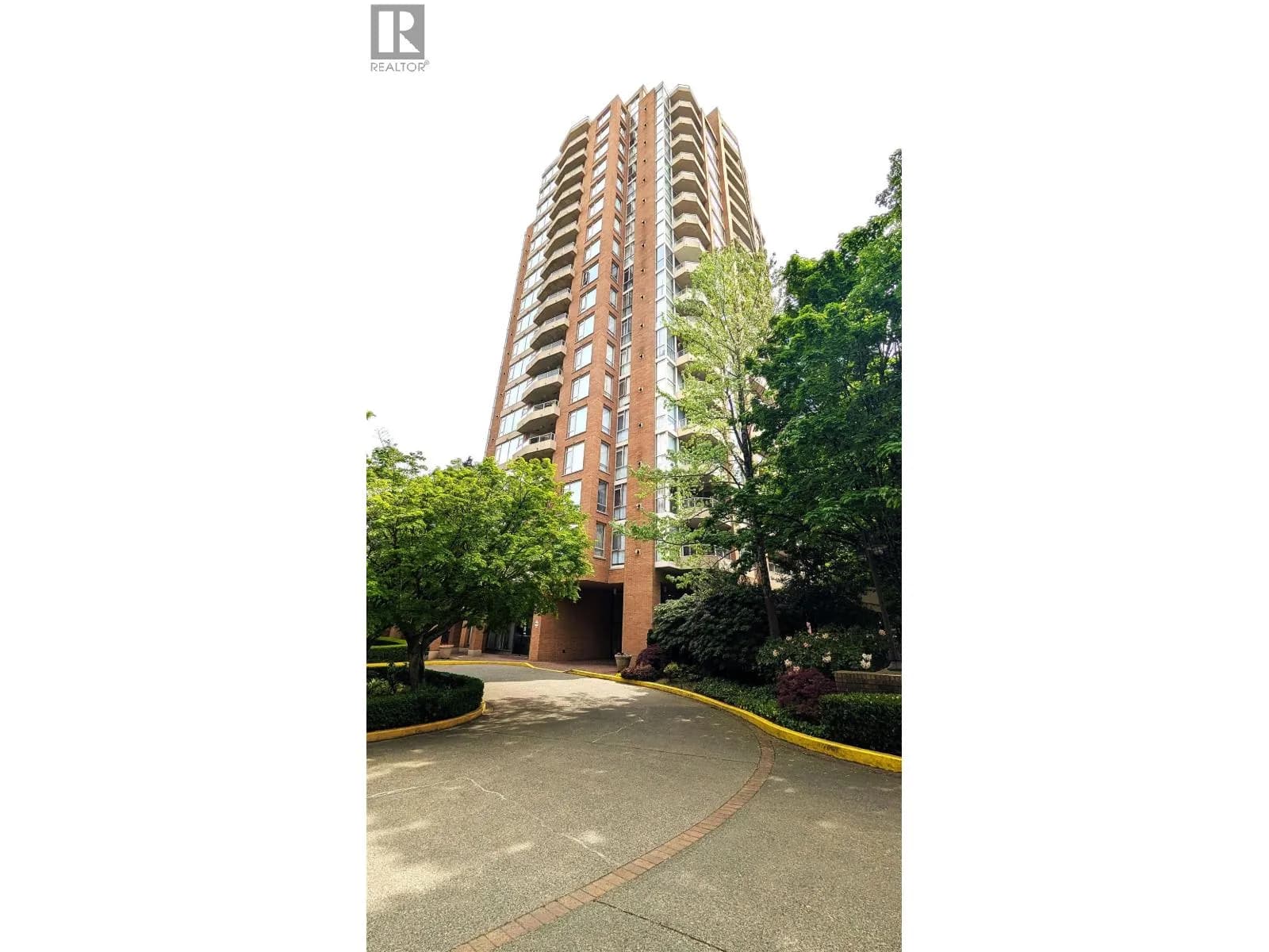 4689 HAZEL STREET, Burnaby
