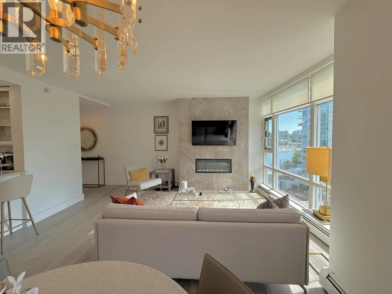 #1008 198 AQUARIUS MEWS, Vancouver, BC photo 4