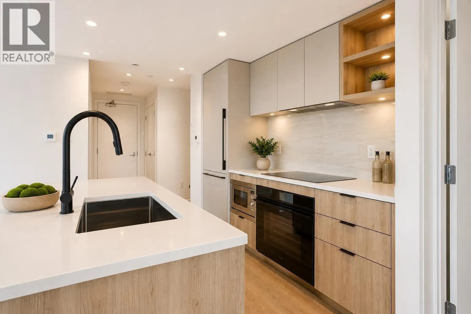 #312 755 HARBOURSIDE DRIVE, North Vancouver, BC photo 5