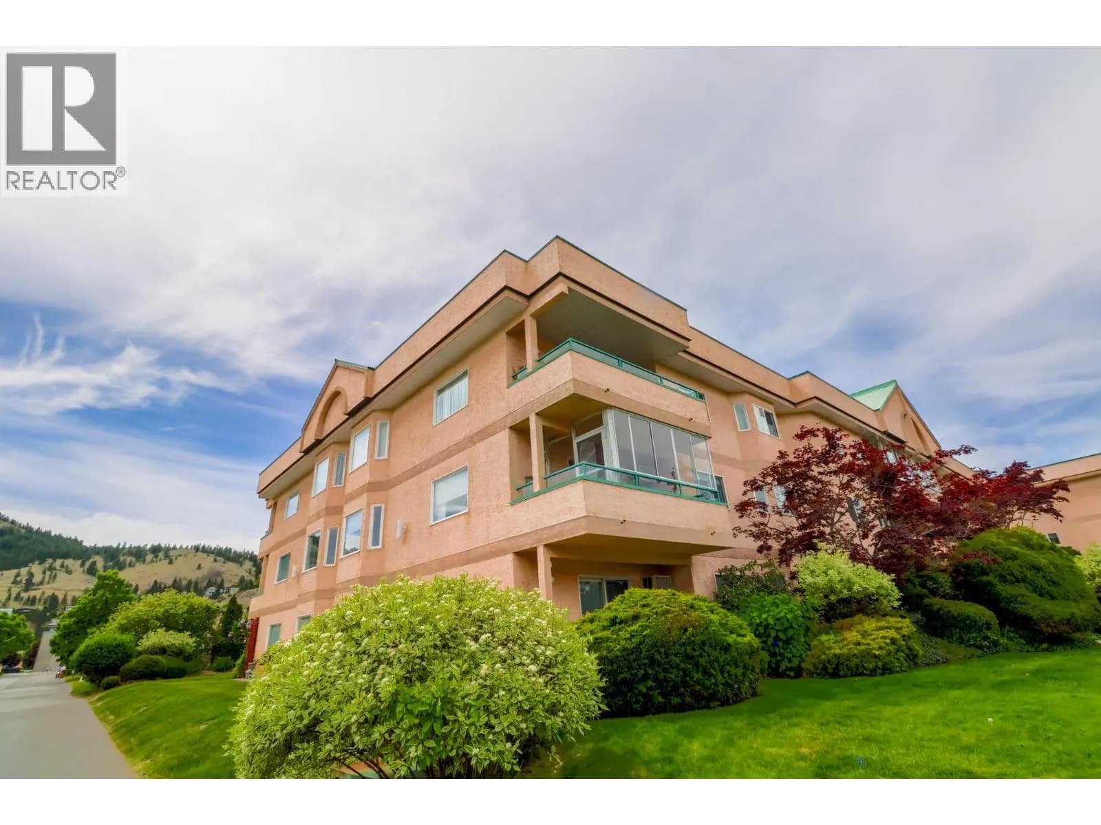 #208 8907 Pineo Court, Summerland, BC photo 2