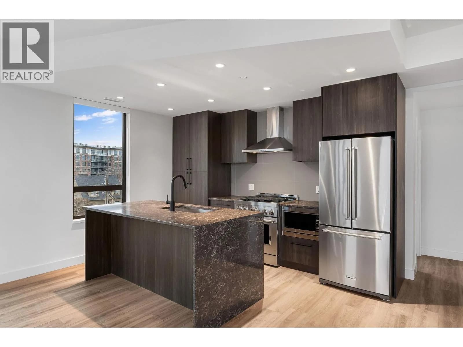 #317 3051 Abbott Street, Kelowna, BC photo 3