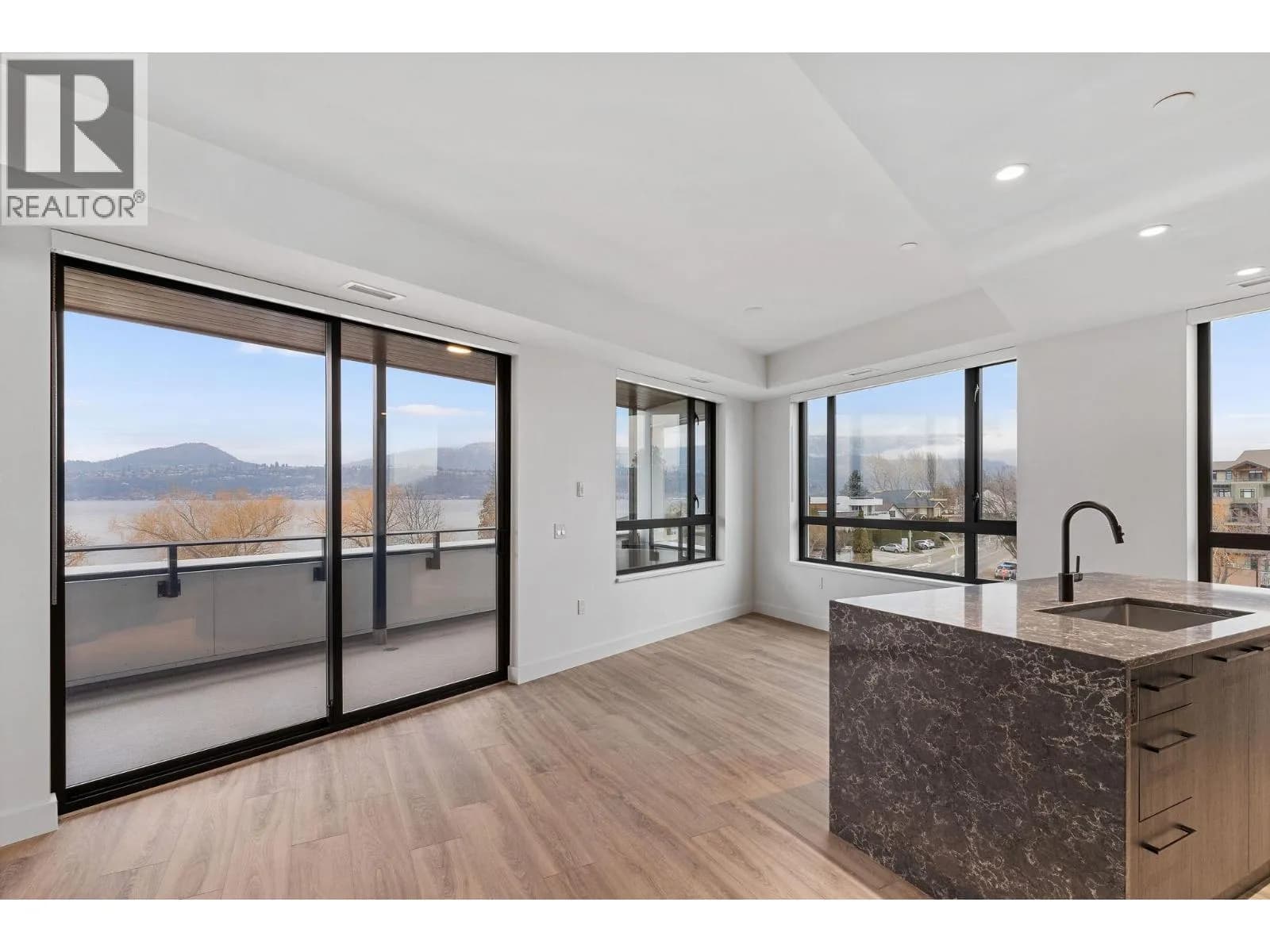 #317 3051 Abbott Street, Kelowna, BC photo 5