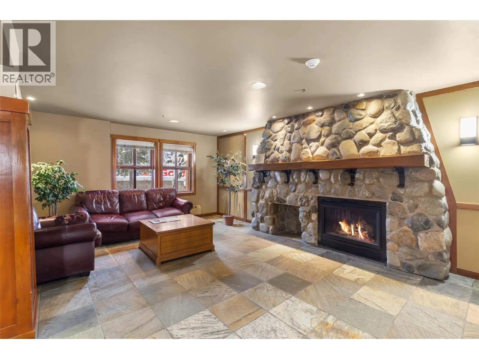 #102 3190 Creekside Way, Sun Peaks, BC photo 4