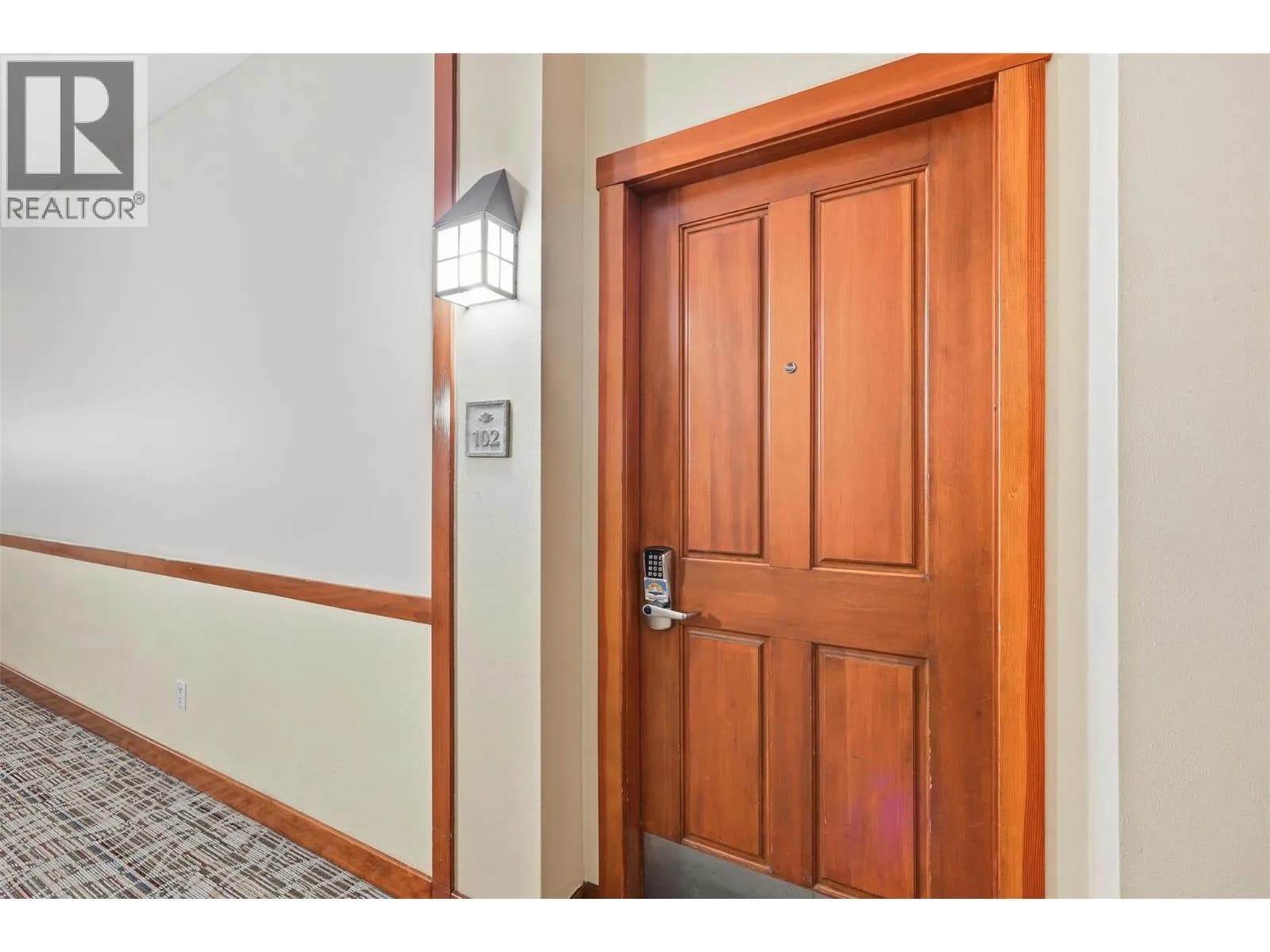#102 3190 Creekside Way, Sun Peaks, BC photo 5
