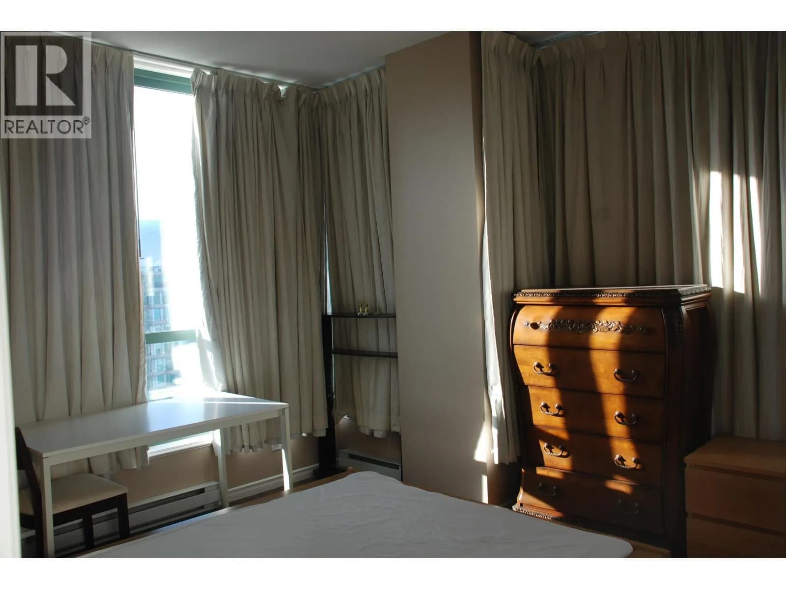 #2908 1239 WEST GEORGIA STREET, Vancouver, BC photo 2