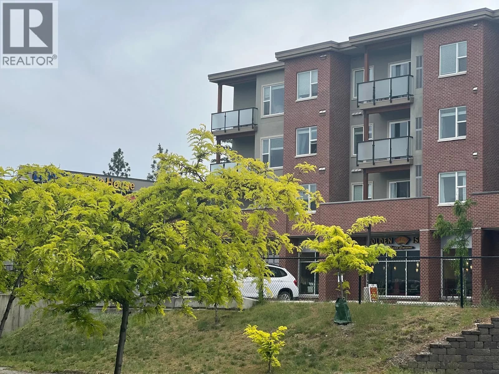 #108 985 Academy Way, Kelowna, BC photo 4