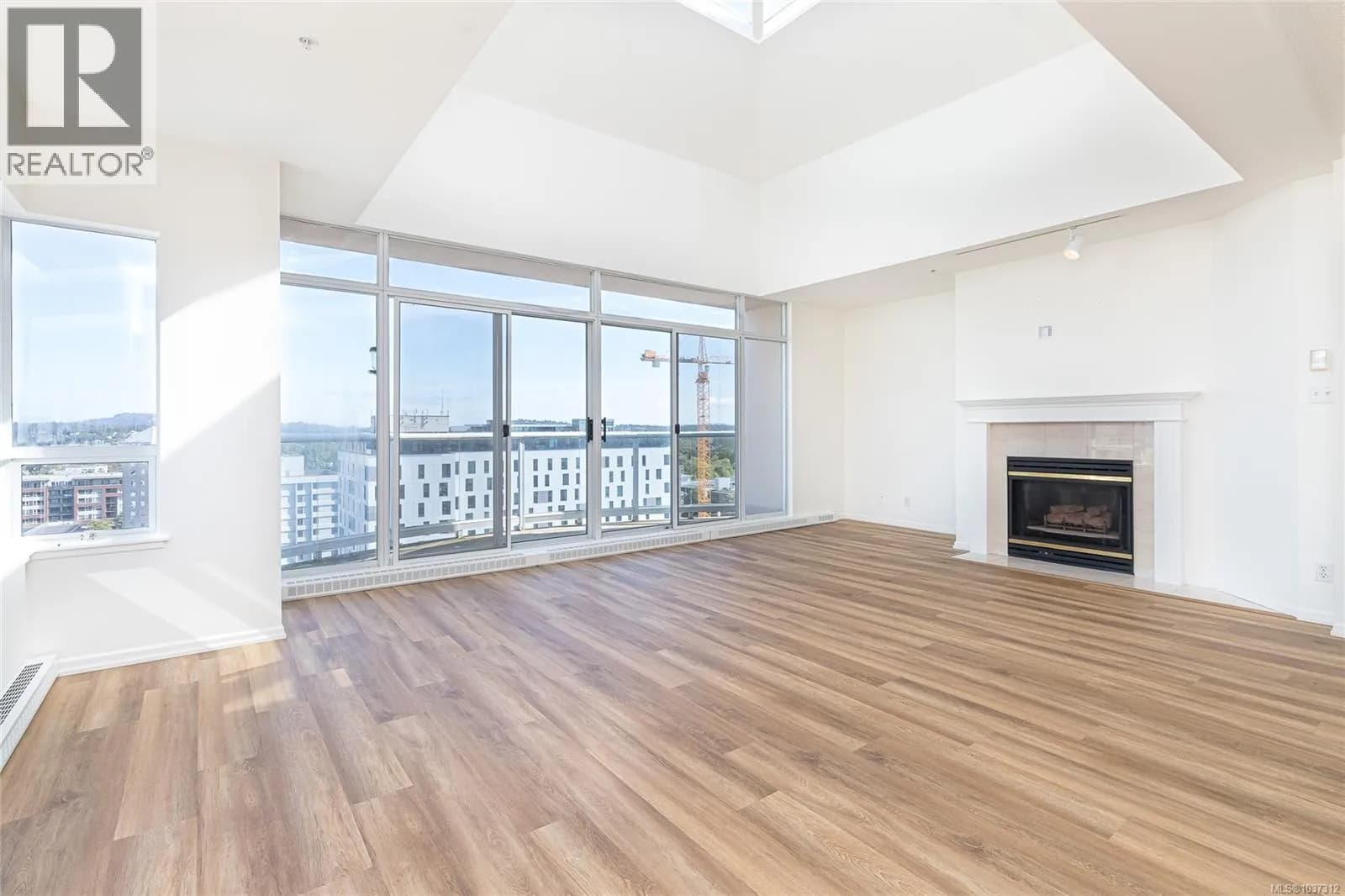 #1702 1020 View St, Victoria, BC photo 5