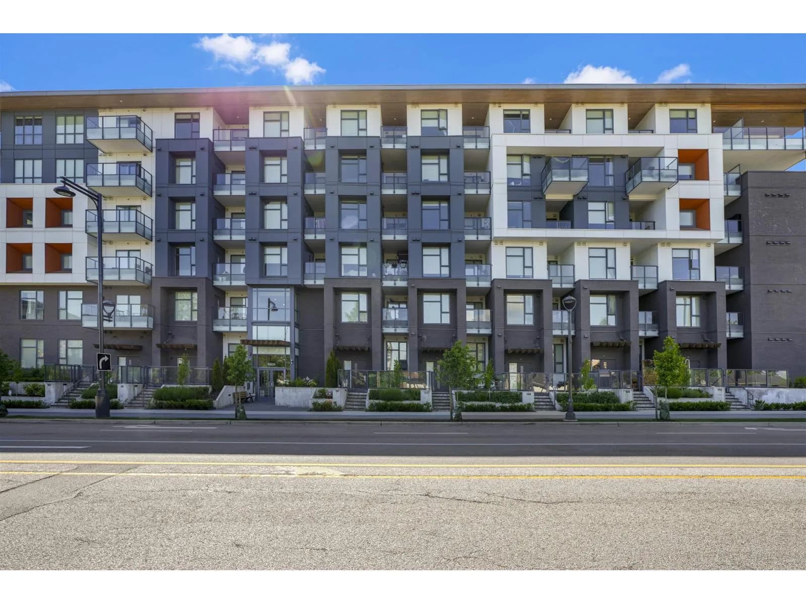#E206 10829 140 STREET, Surrey, BC photo 3