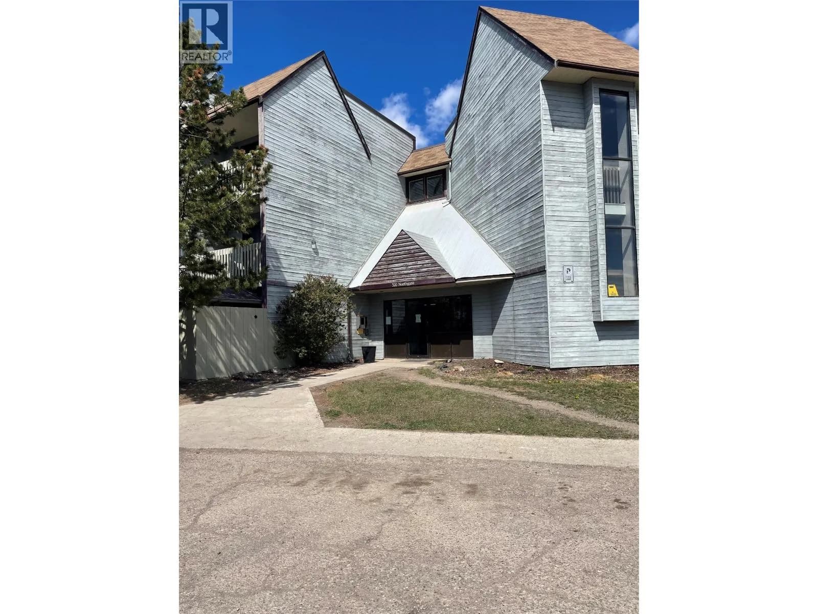 320 NORTHGATE Street, Tumbler Ridge