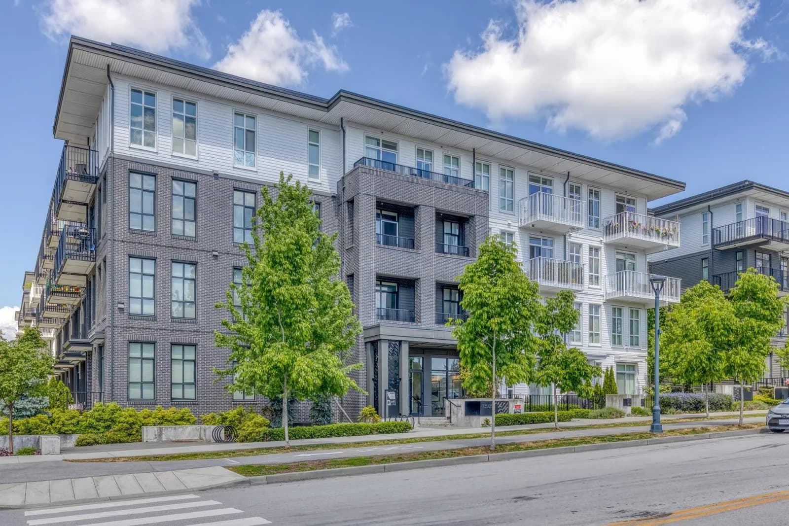 13929 105 Boulevard, Surrey