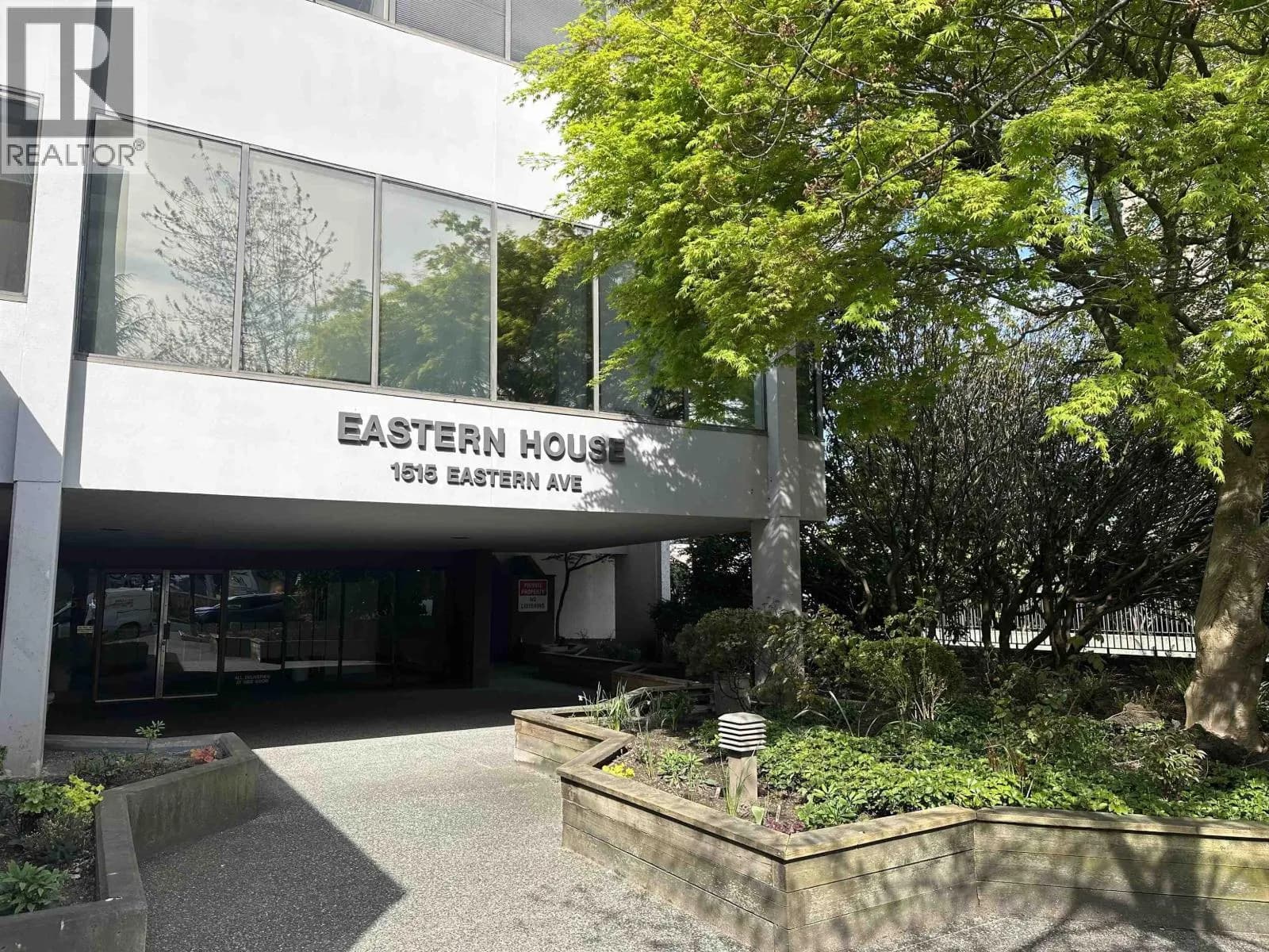 #802 1515 EASTERN AVENUE, North Vancouver, BC photo 3