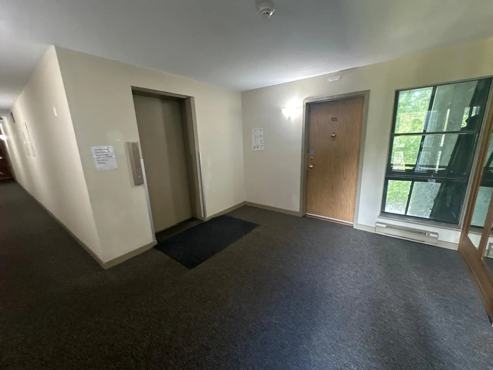#401 9682 134 STREET, Surrey, BC photo 3