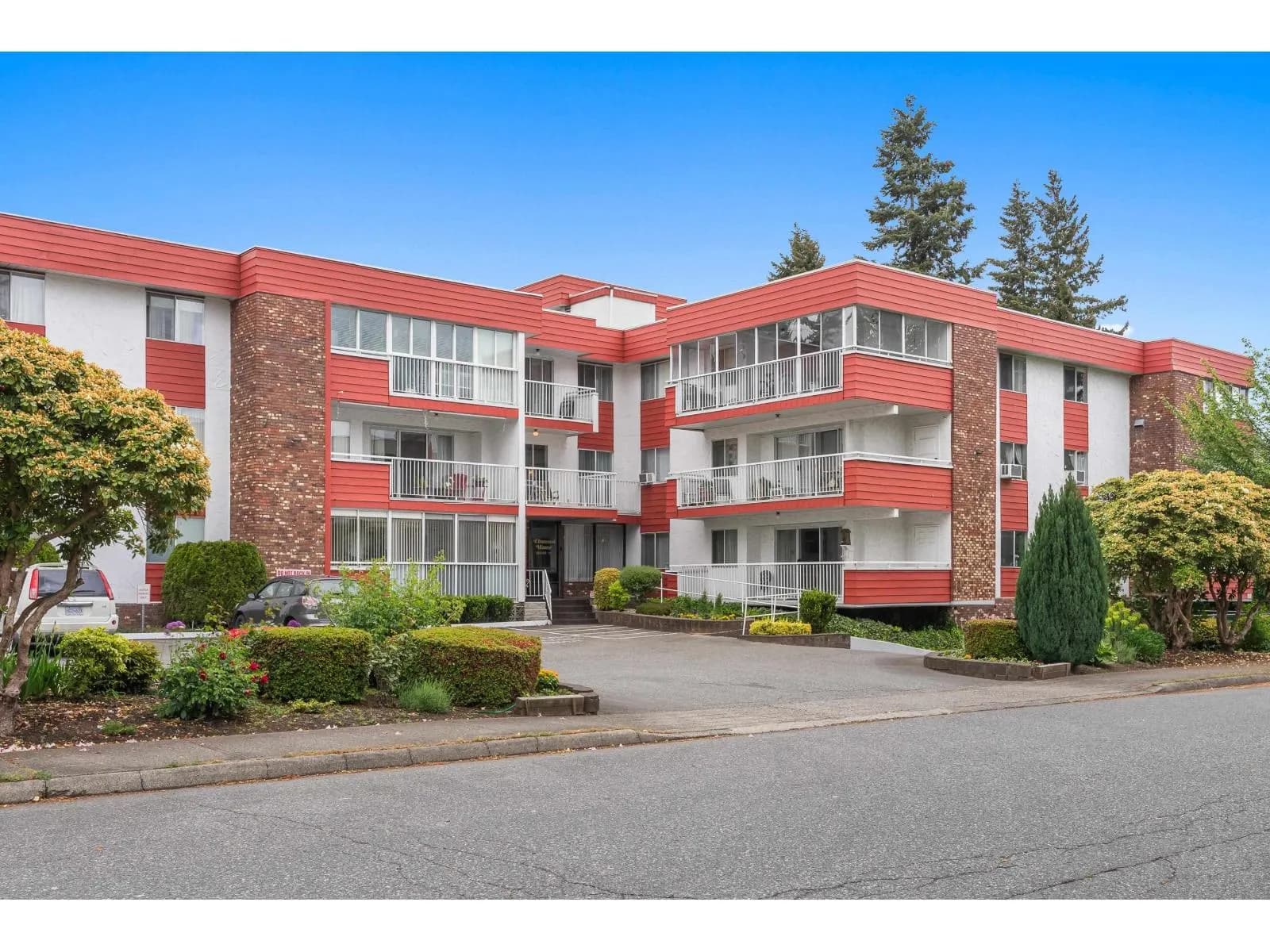 32025 TIMS AVENUE, Abbotsford