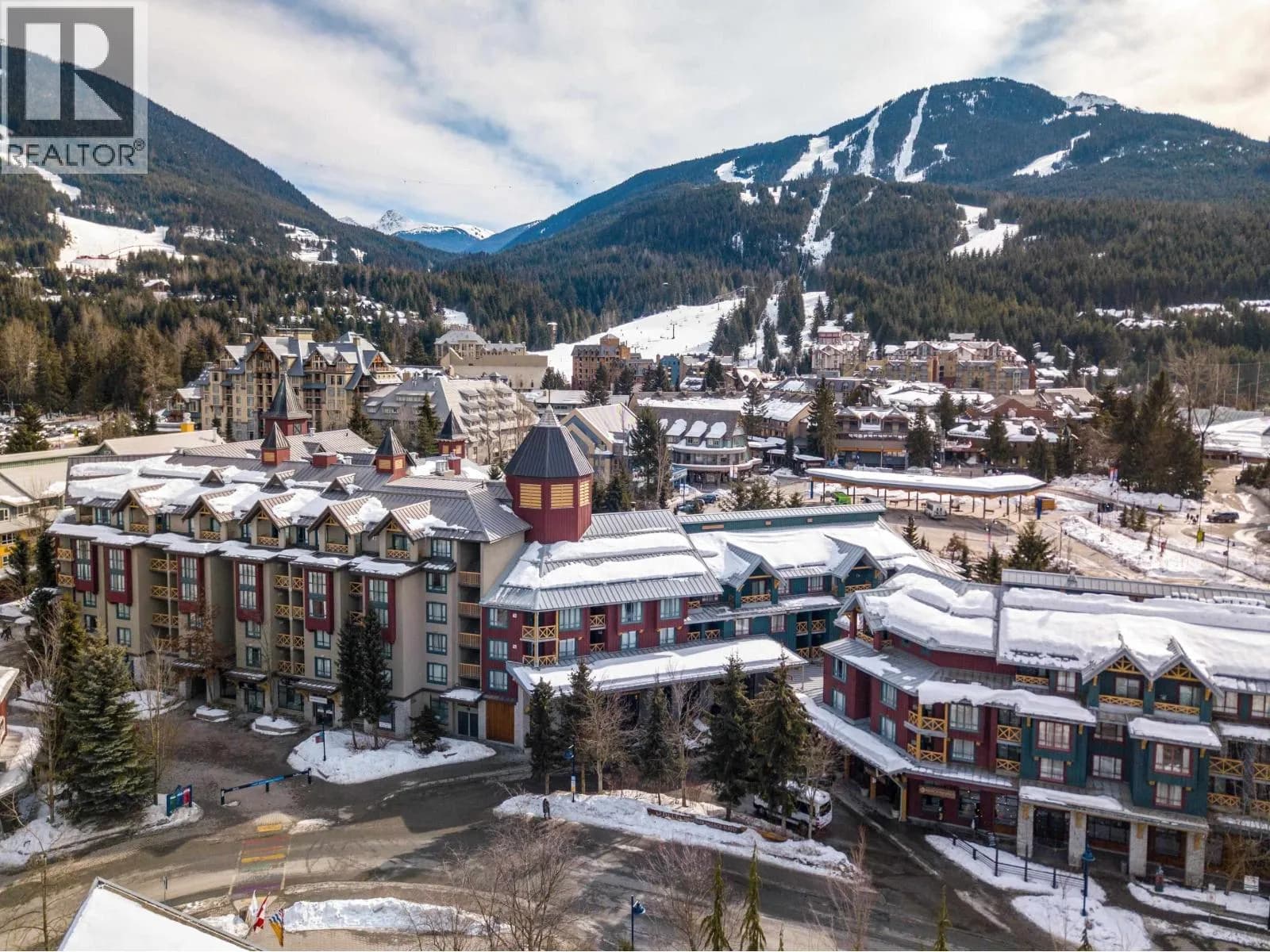 #2301 4308 MAIN STREET, Whistler, BC photo 2