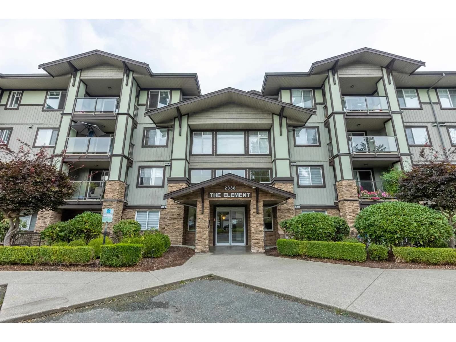 2038 SANDALWOOD CRESCENT, Abbotsford