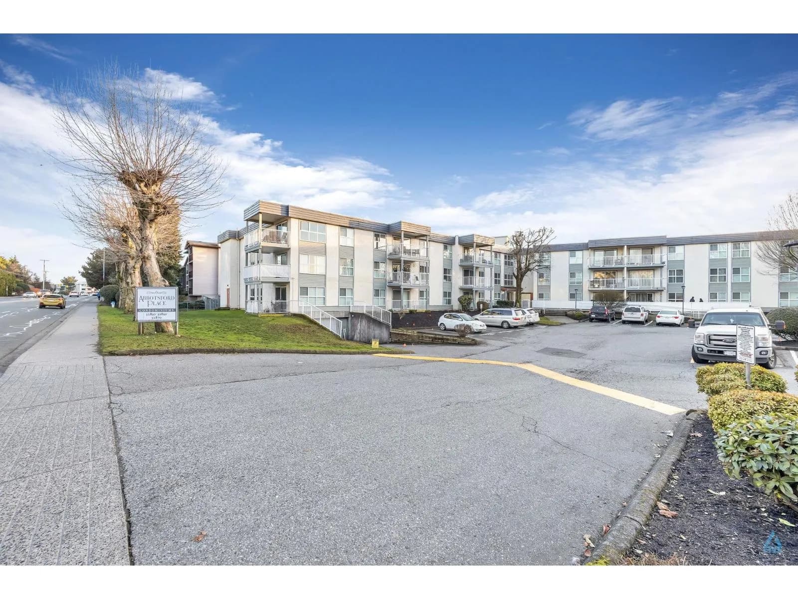 32850 GEORGE FERGUSON WAY, Abbotsford