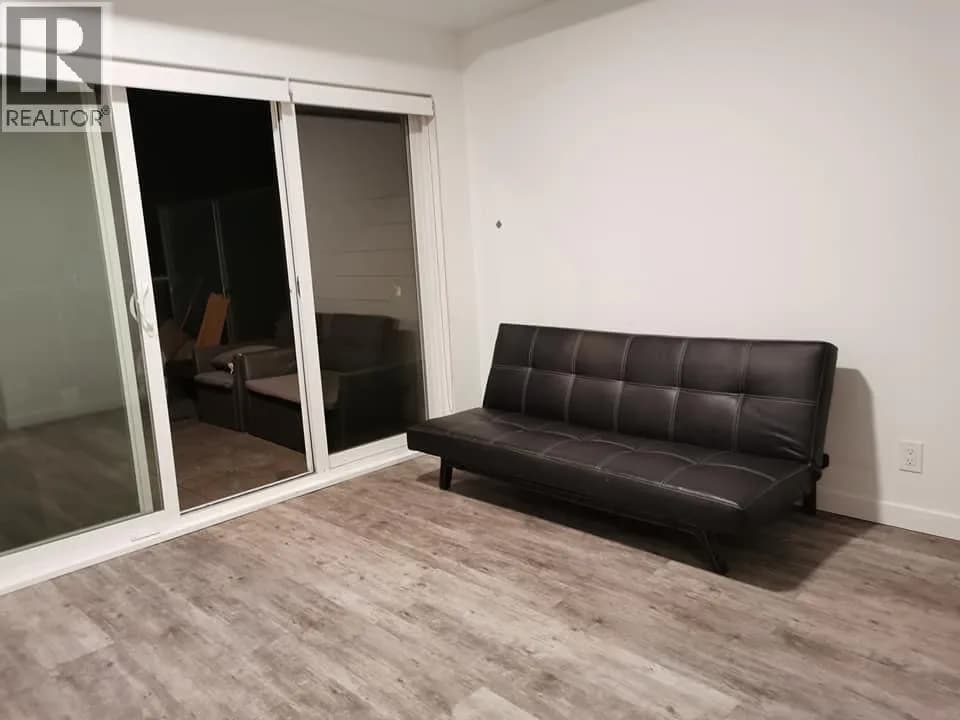 #203 1083 K.L.O. Road, Kelowna, BC photo 4