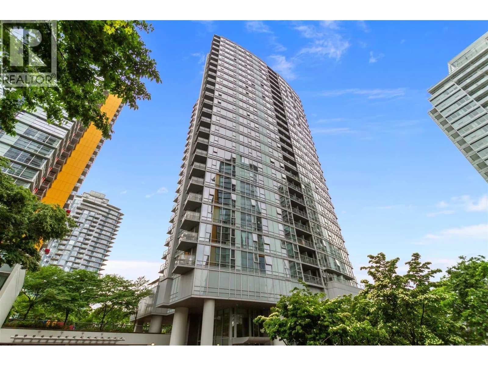 #707 131 REGIMENT SQUARE, Vancouver, BC photo 1