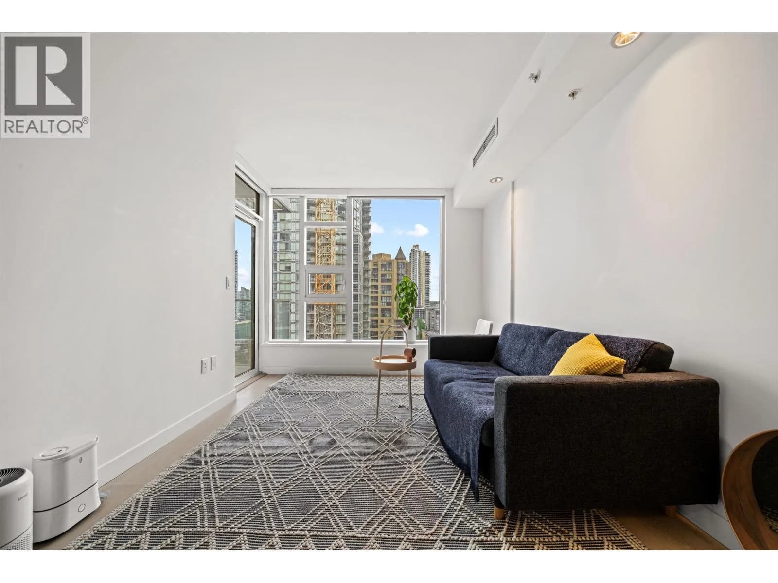 #1009 1289 HORNBY STREET, Vancouver, BC photo 3
