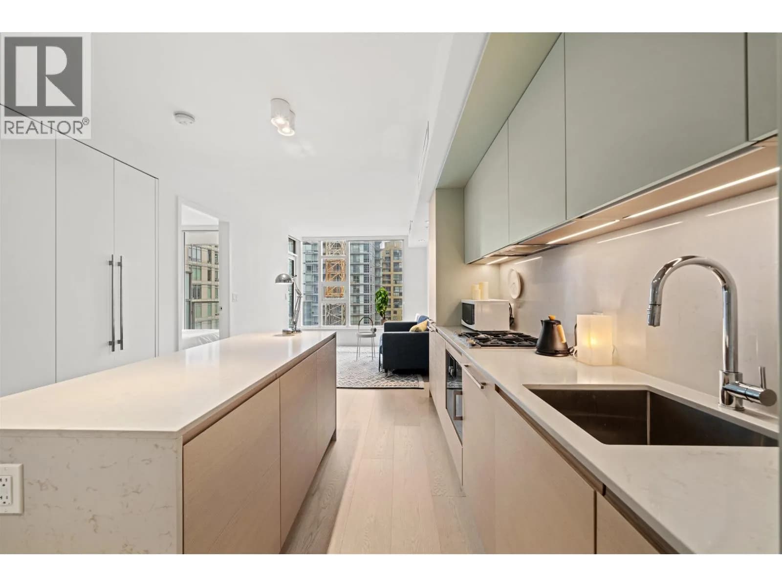 #1009 1289 HORNBY STREET, Vancouver, BC photo 5
