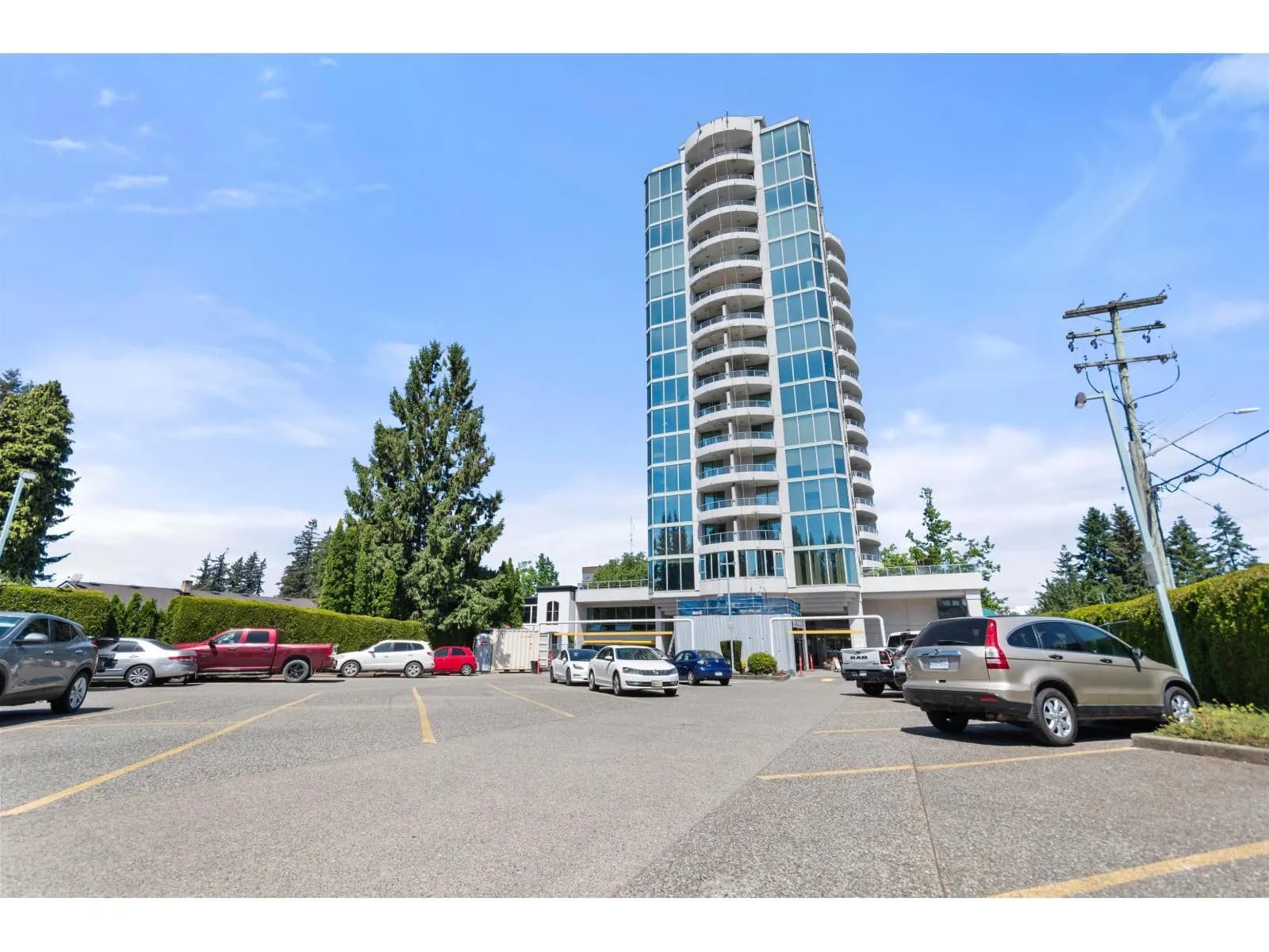 32330 SOUTH FRASER WAY, Abbotsford
