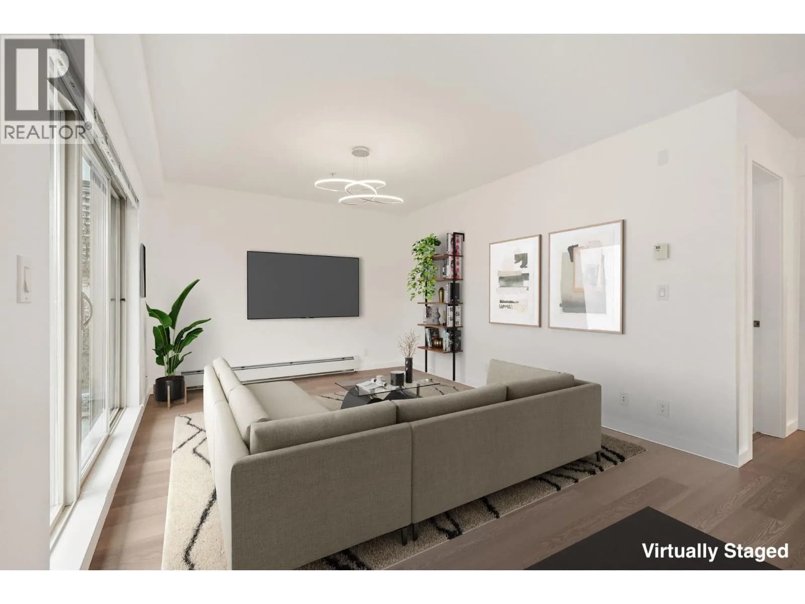 #303 1033 ST. GEORGES AVENUE, North Vancouver, BC photo 3