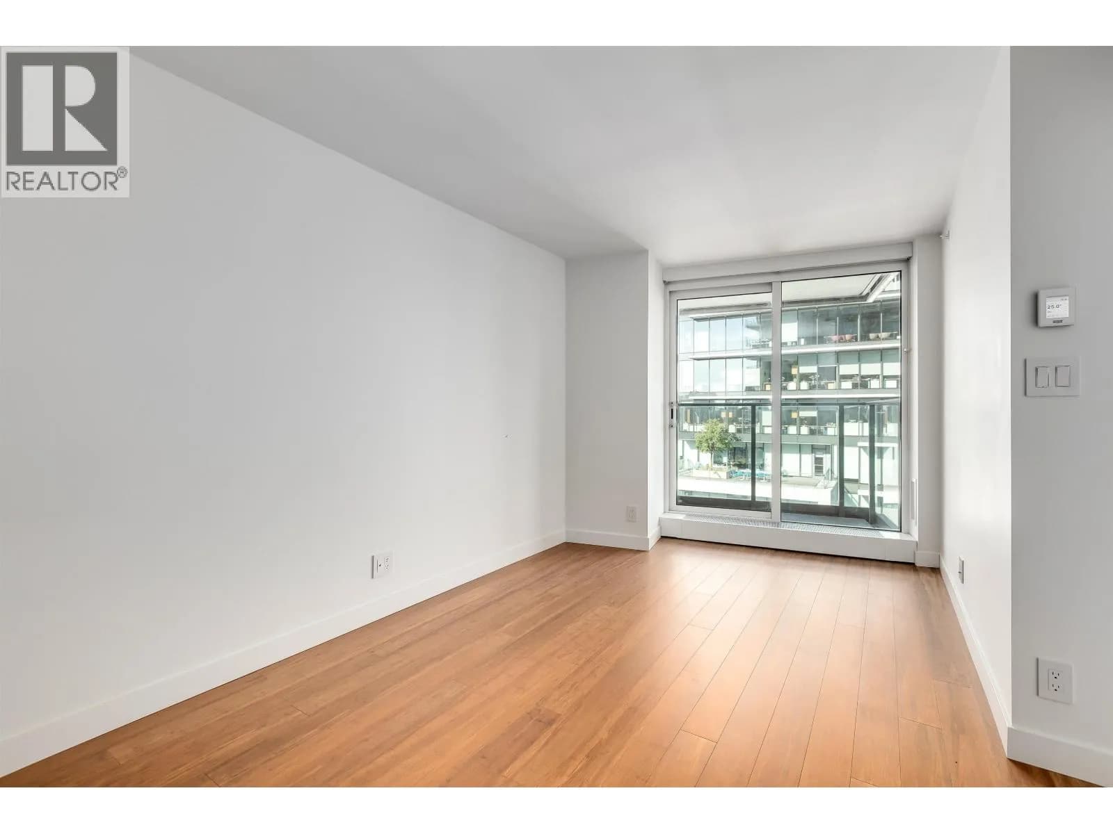 #2608 777 RICHARDS STREET, Vancouver, BC photo 5