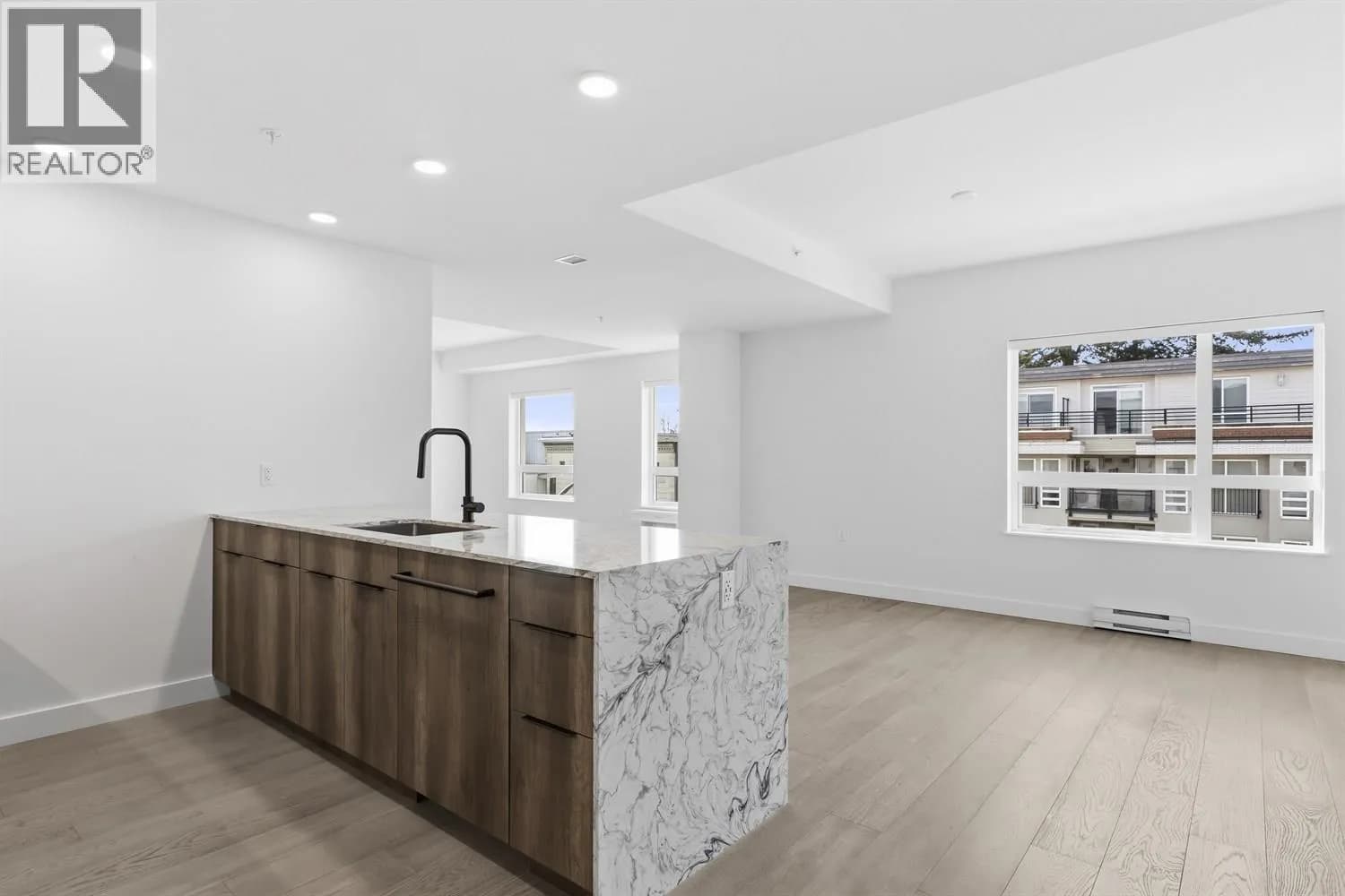#309 3590 W 39TH AVENUE, Vancouver, BC photo 5