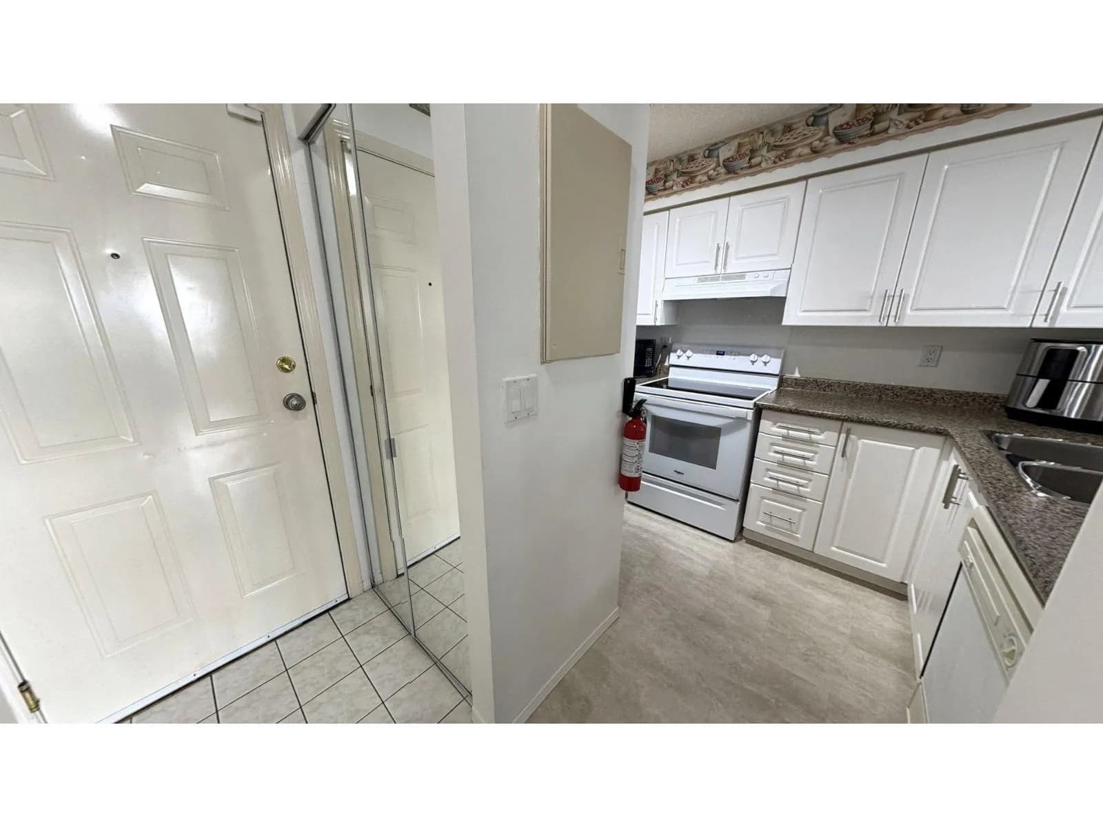 #105 14355 103 AVENUE, Surrey, BC photo 2
