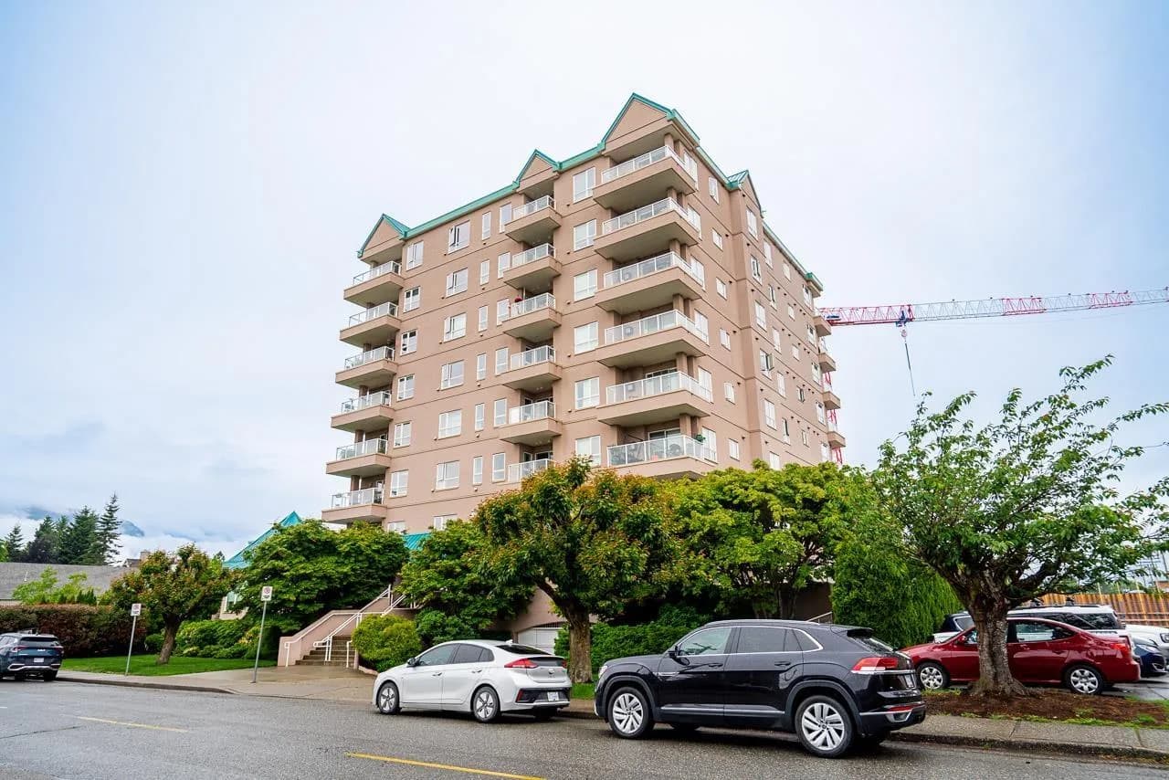 #803 45745 PRINCESS AVENUE, Chilliwack, BC photo 3