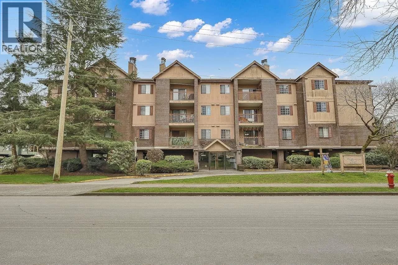 8500 ACKROYD ROAD, Richmond