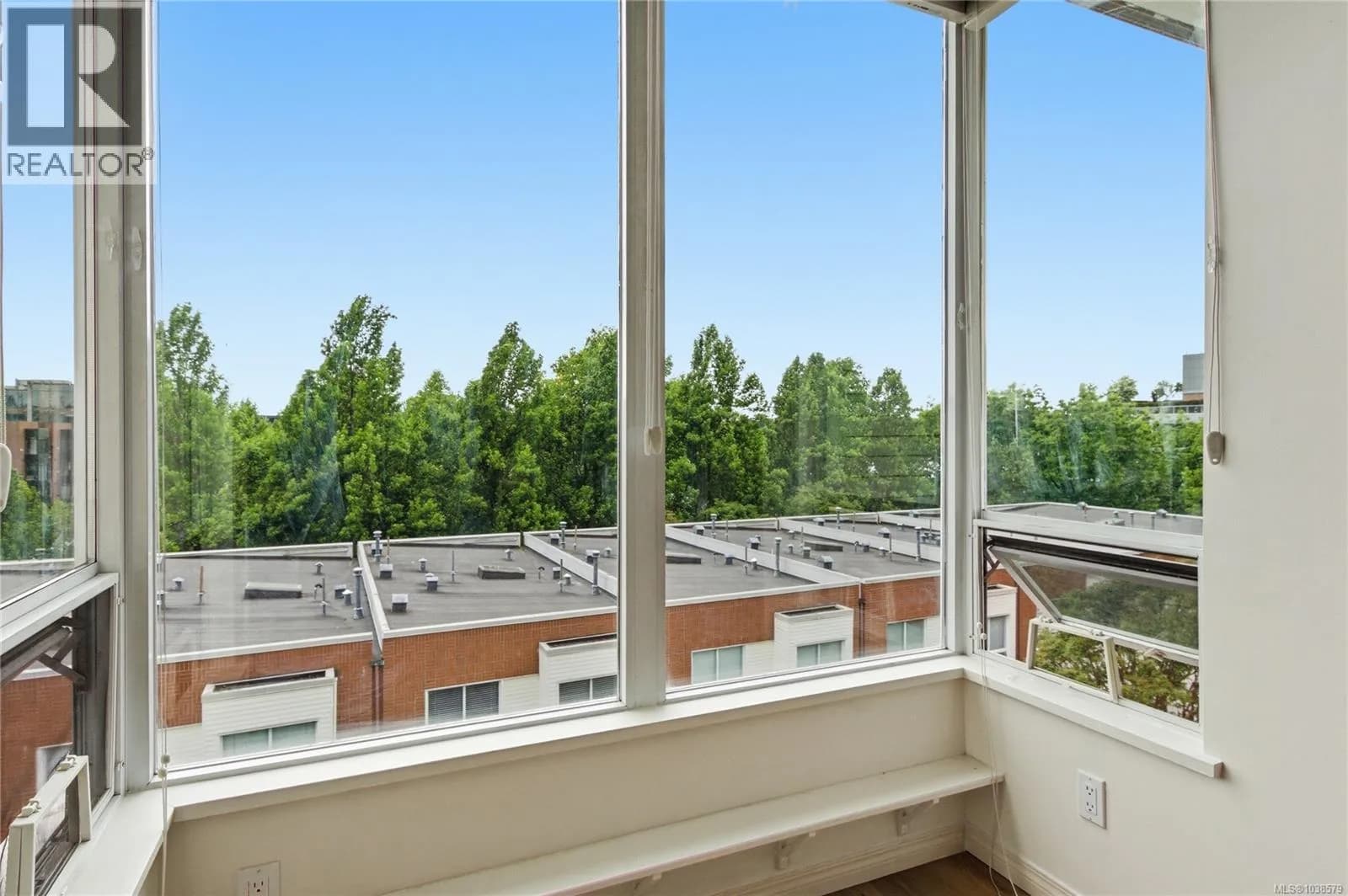 #409 380 Waterfront Cres, Victoria, BC photo 5